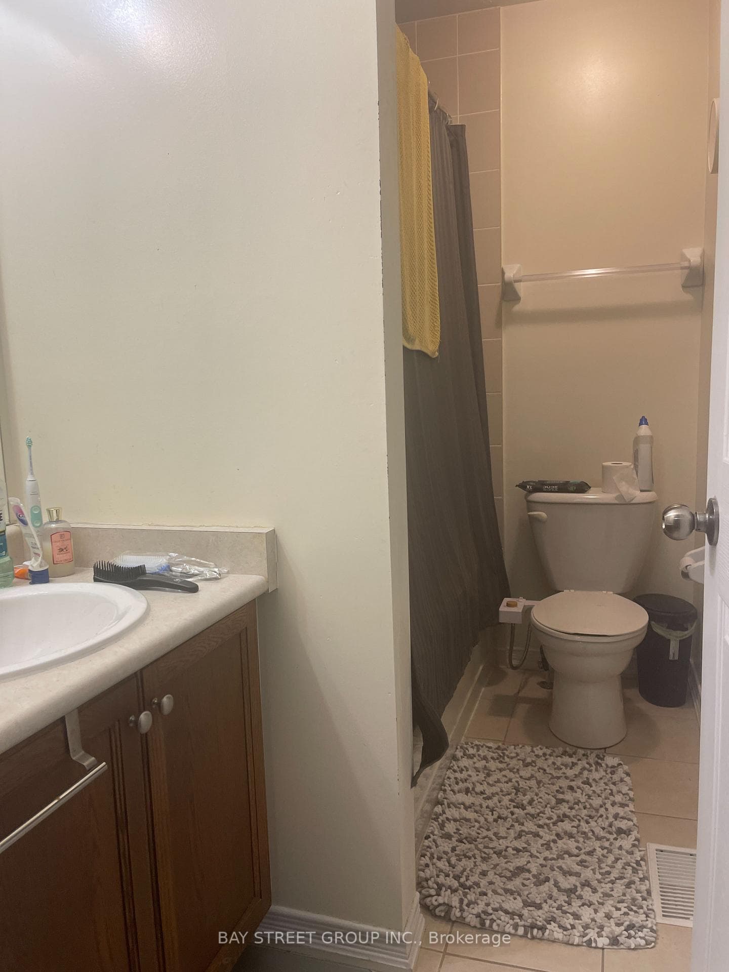 27 Newport Crescent photo 16
