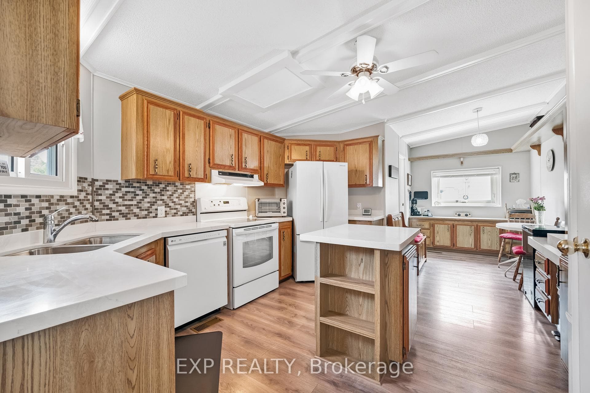 25 Juno Crescent photo 9