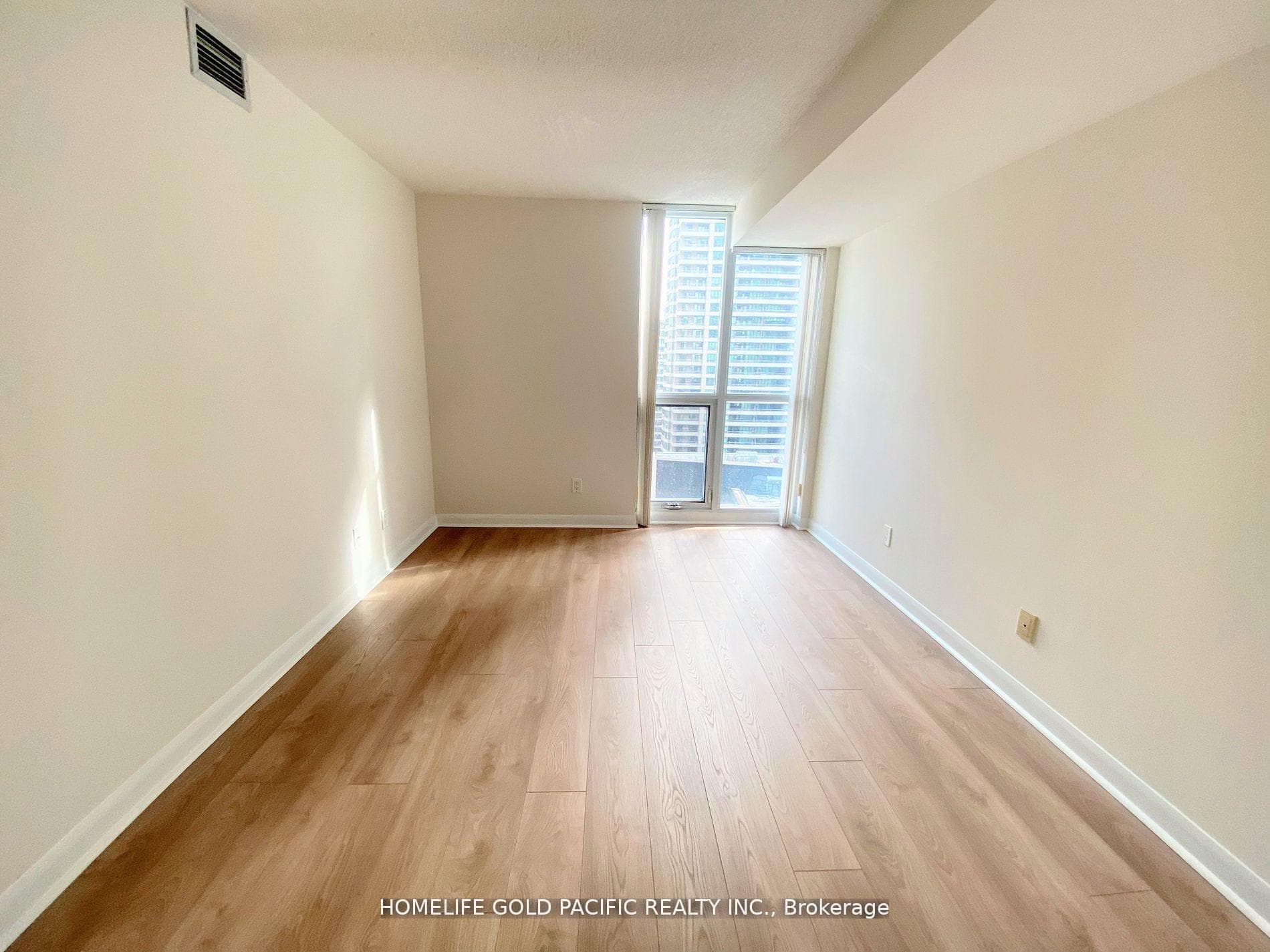 4968 Yonge Street Unit 1706 photo 10