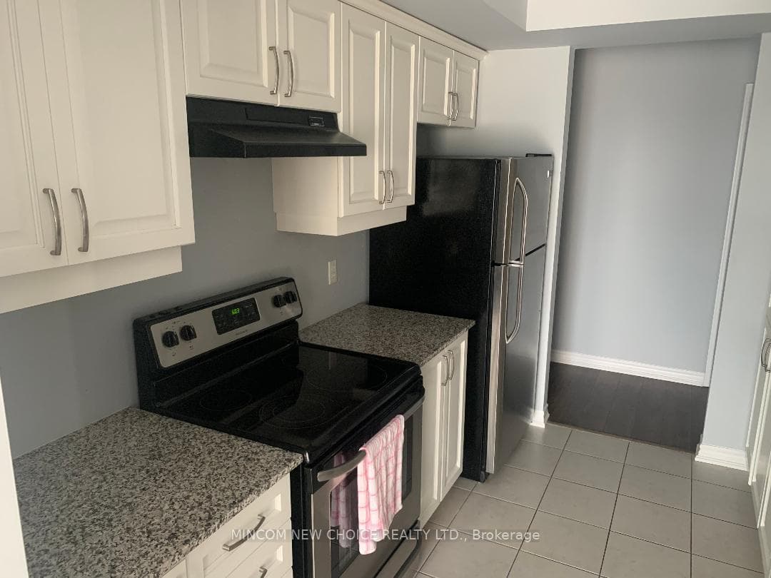 100 Dean Avenue Unit 414 photo 15