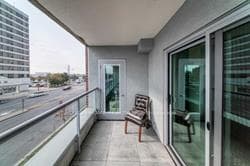 2152 Lawrence Avenue Unit 204 photo 4