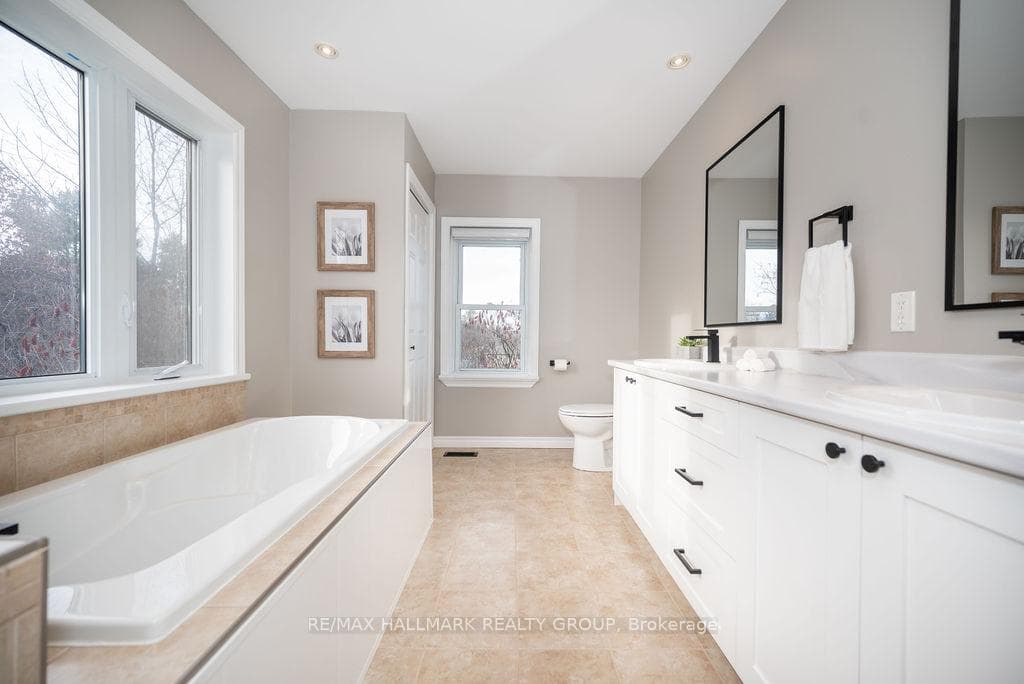 715 River Road photo 22