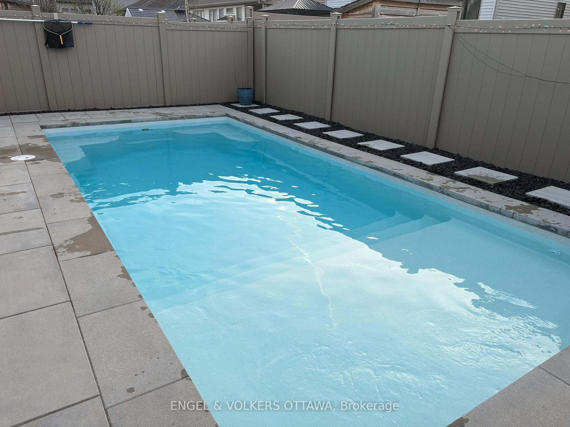 176 Balikun Heights photo 26