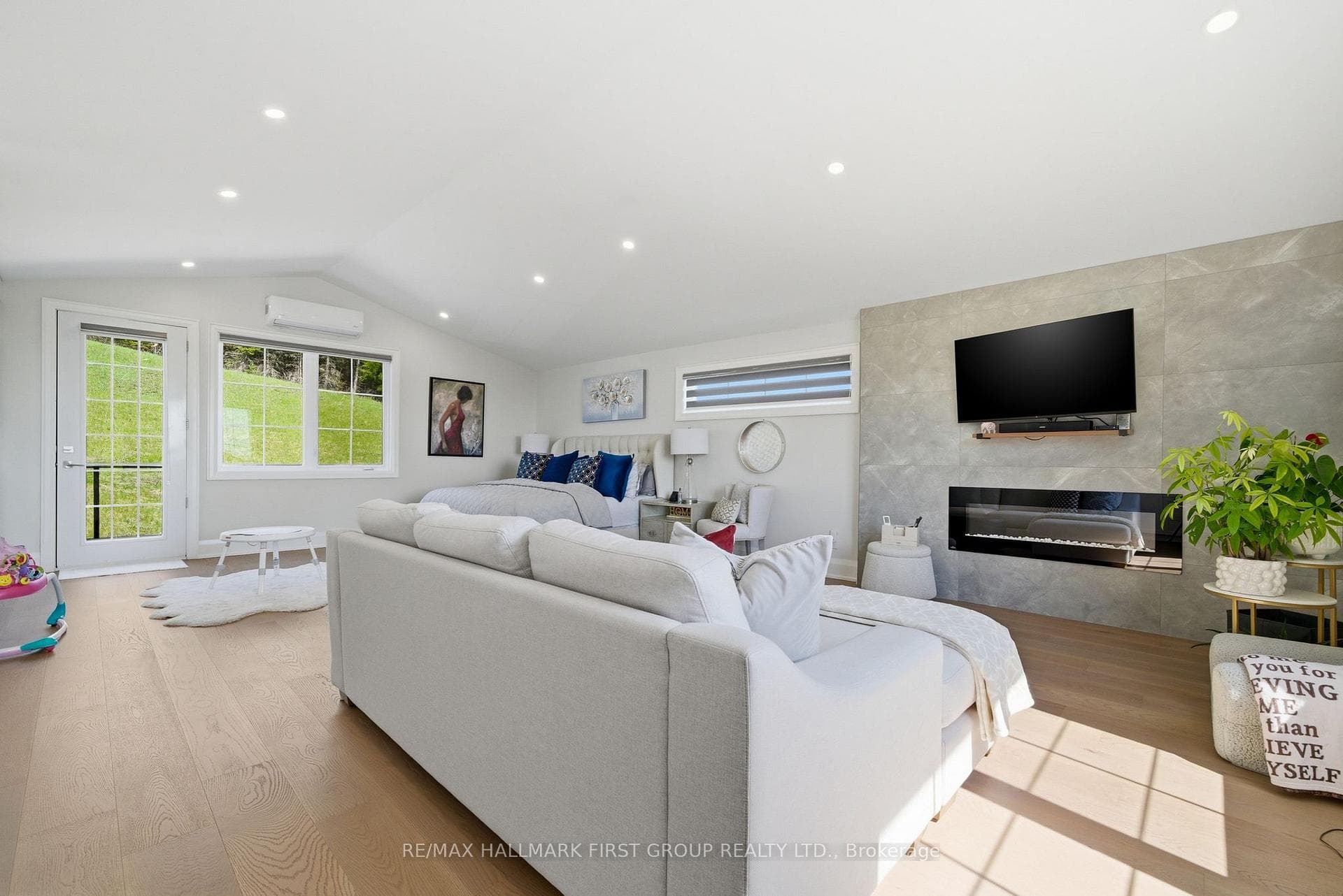 13 Archibald Court photo 30