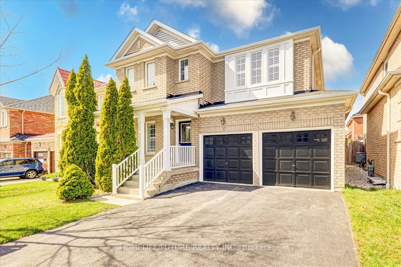 32 Taverner Crescent photo 2