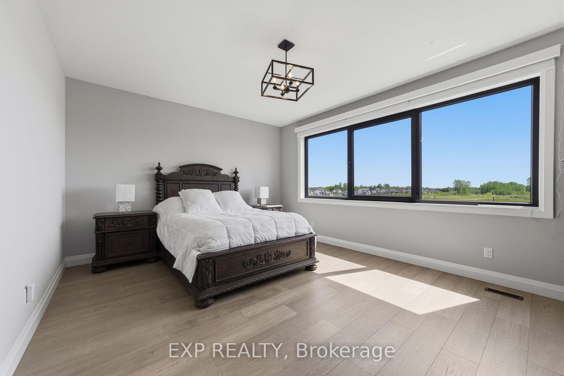 113 Edgewater Boulevard photo 24