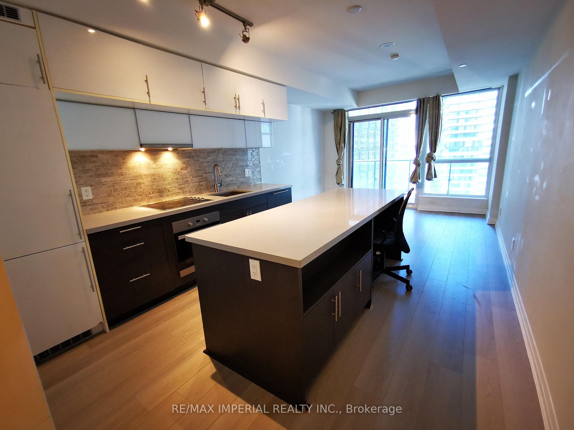 8 Mercer Street Unit 2709 photo 25
