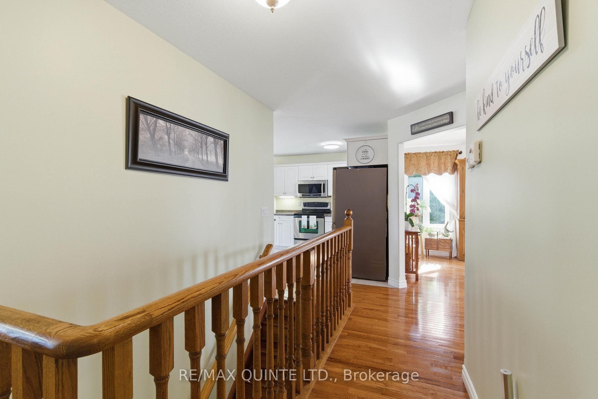 99 McKenzie Street photo 16