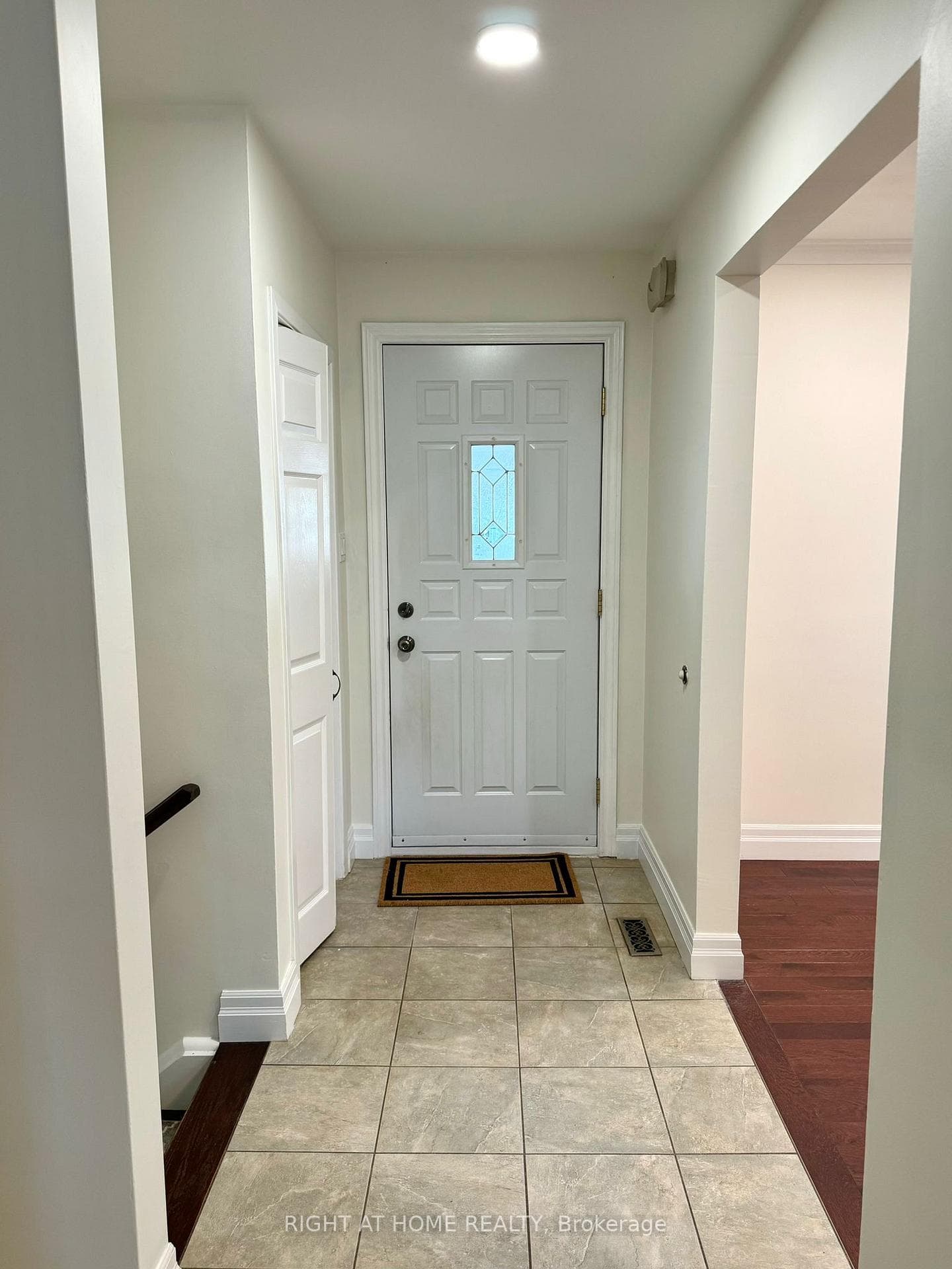 353 Erindale Drive photo 2