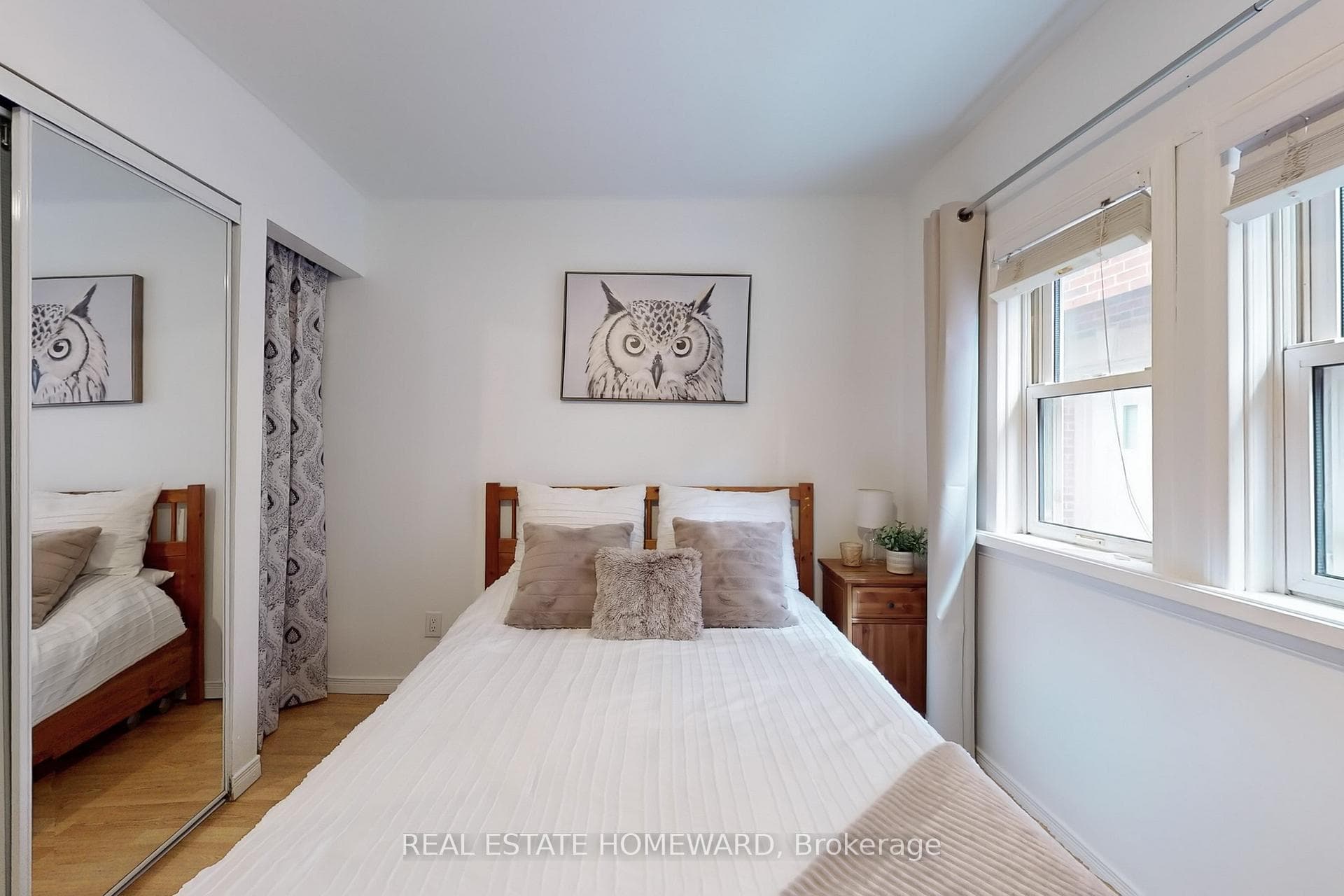 127 Kalmar Avenue photo 11