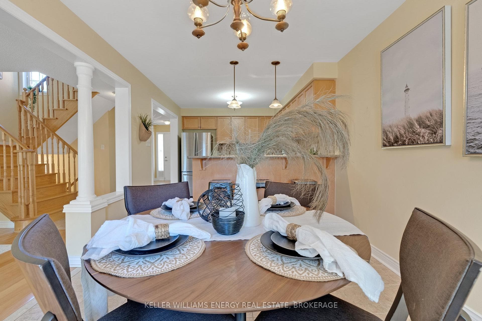 27 Tracey Court photo 9