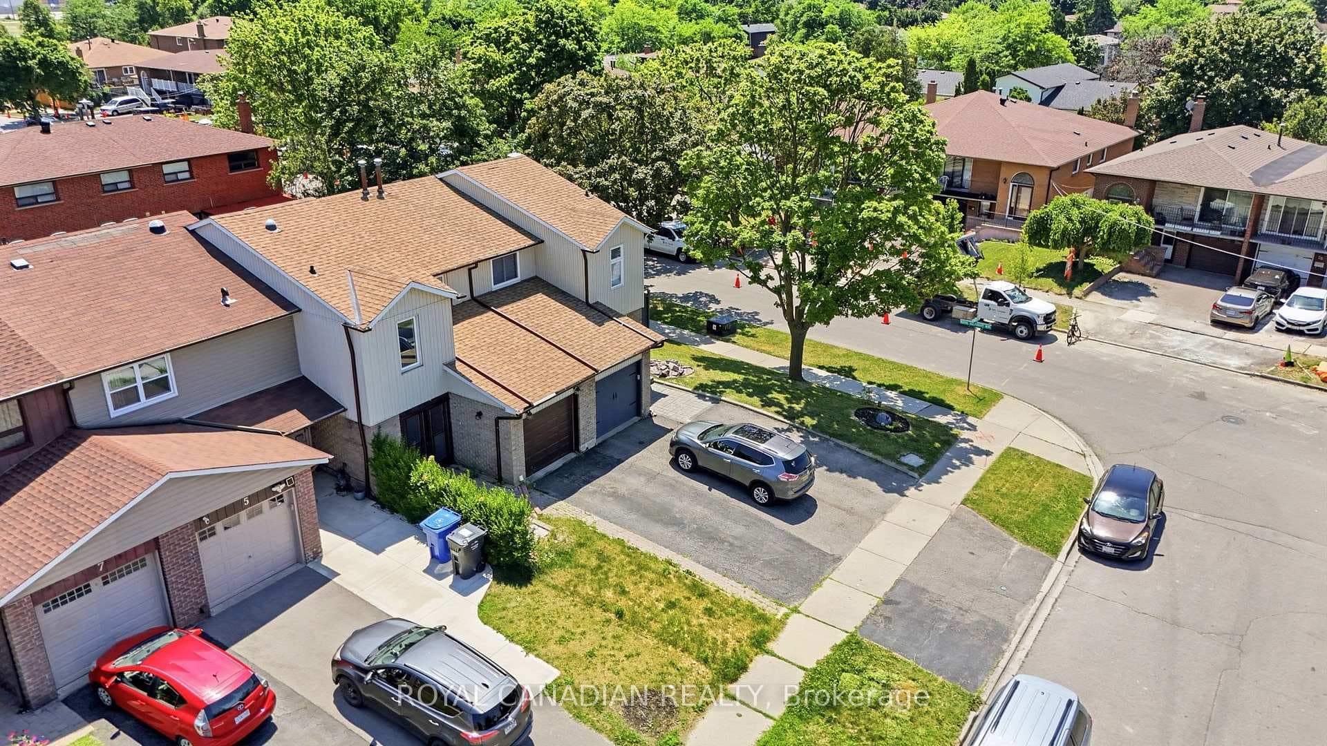 3 Gilmore Drive photo 42