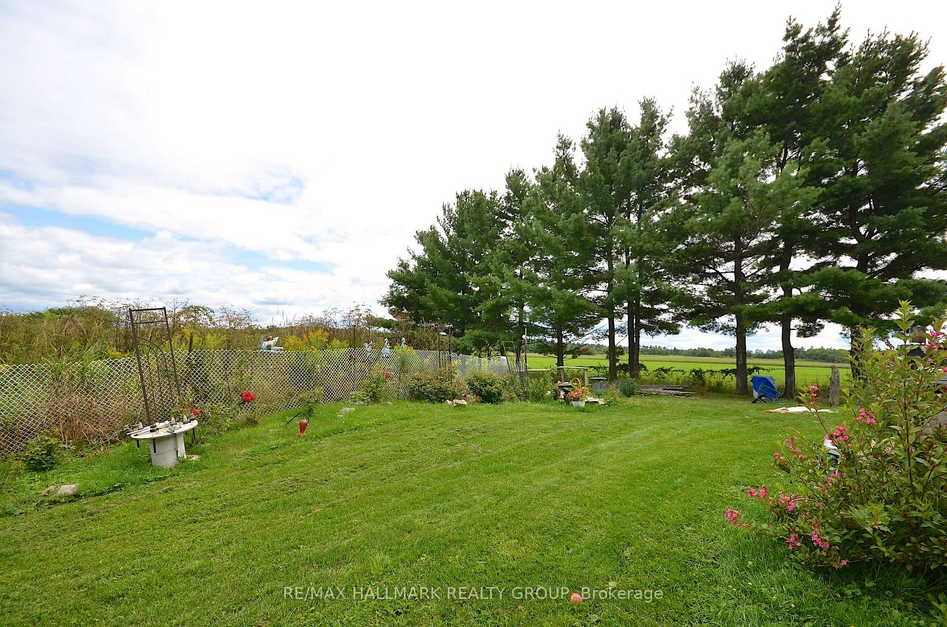 1675 Dunning Road photo 40
