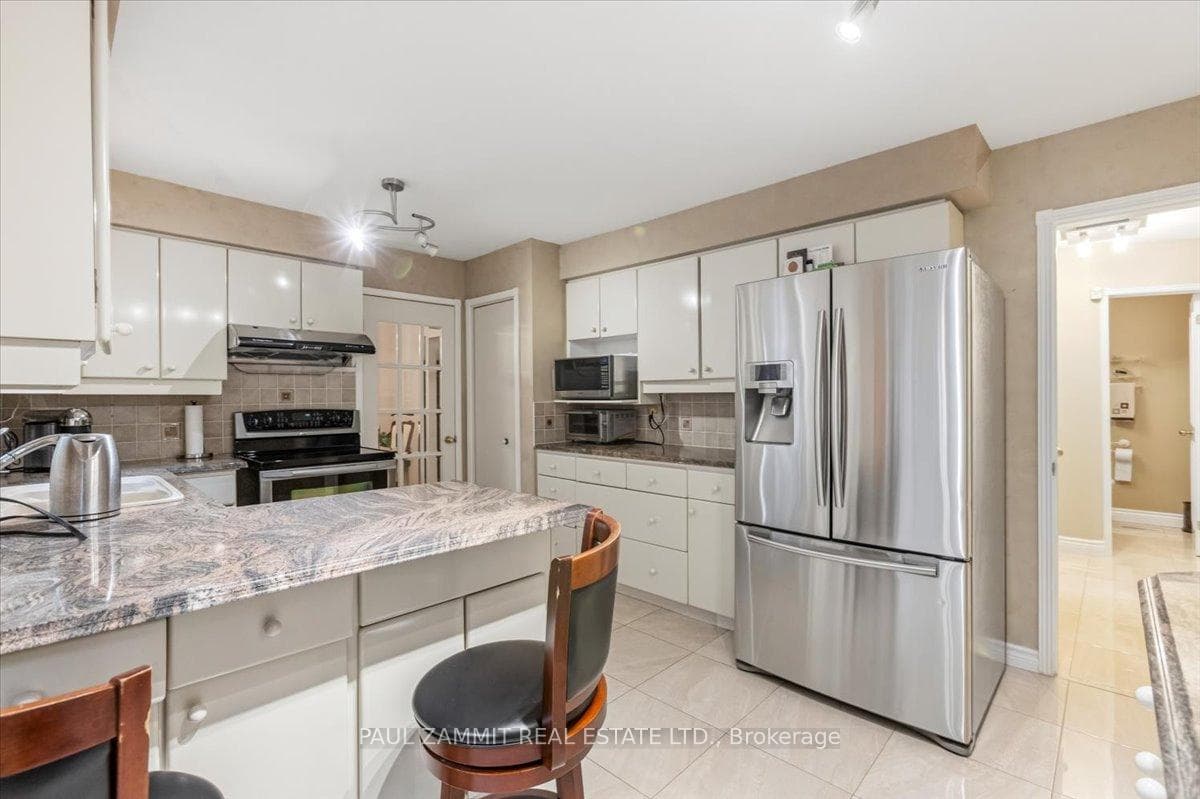 39 Woolsthorpe Crescent photo 14