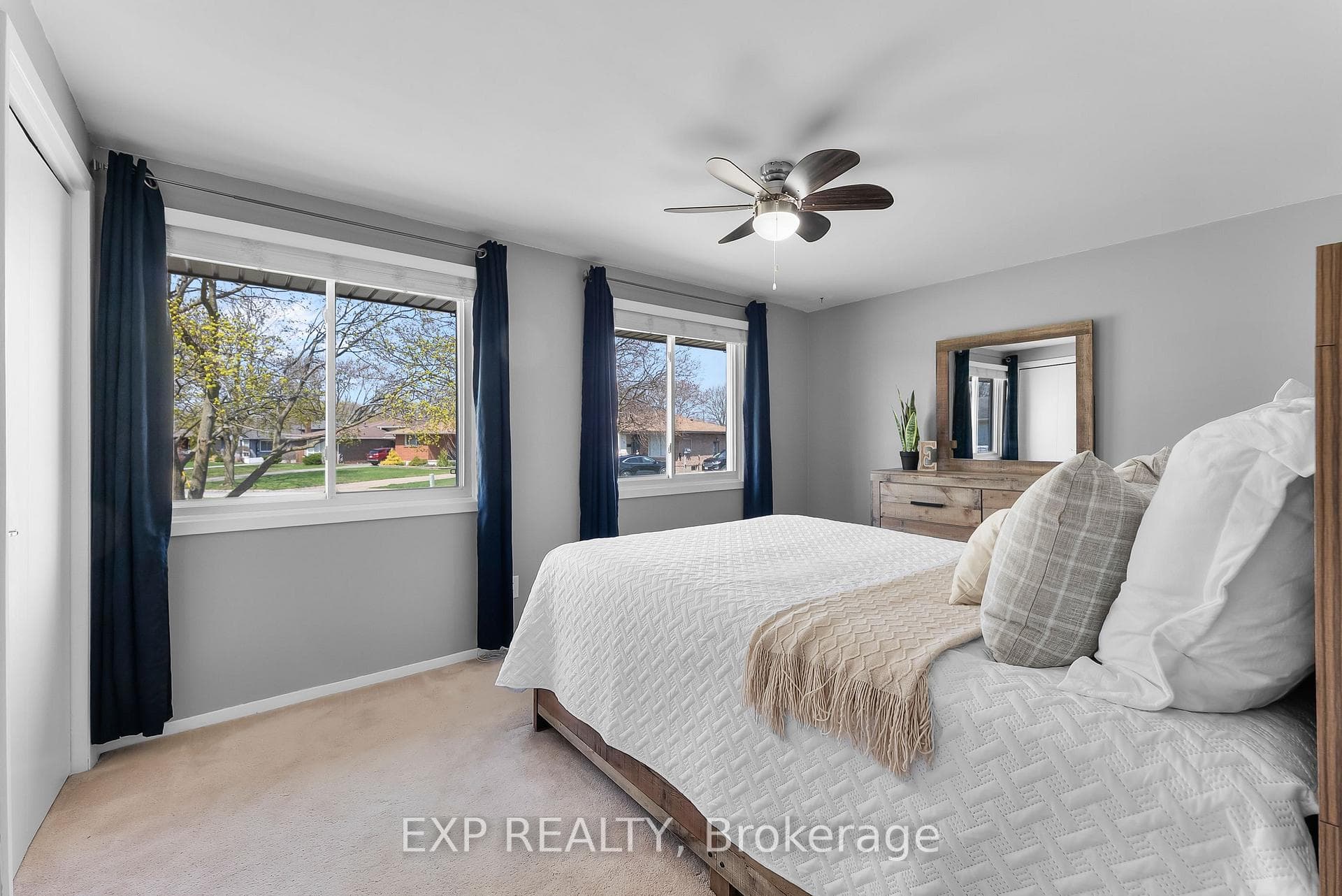 18 Fitzroy Lane photo 16