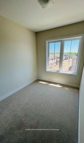 125 Melody Lane photo 16