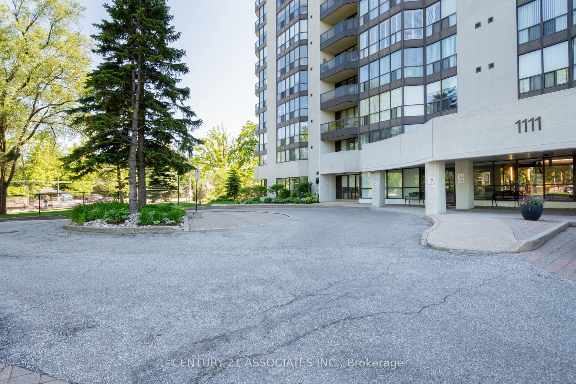 1111 Bough Beeches Boulevard Unit 502 photo 2