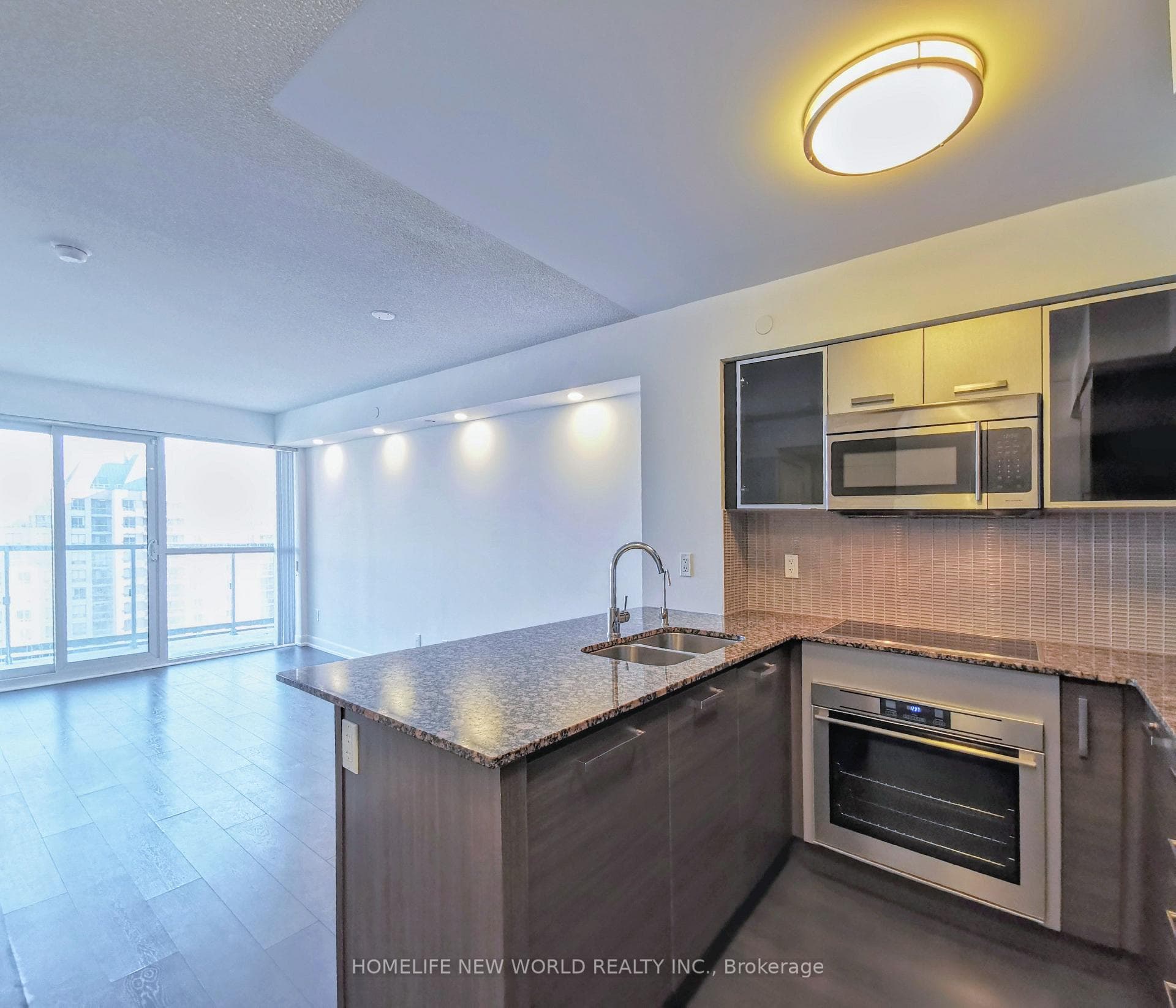 5168 Yonge Street Unit 2010 photo 6