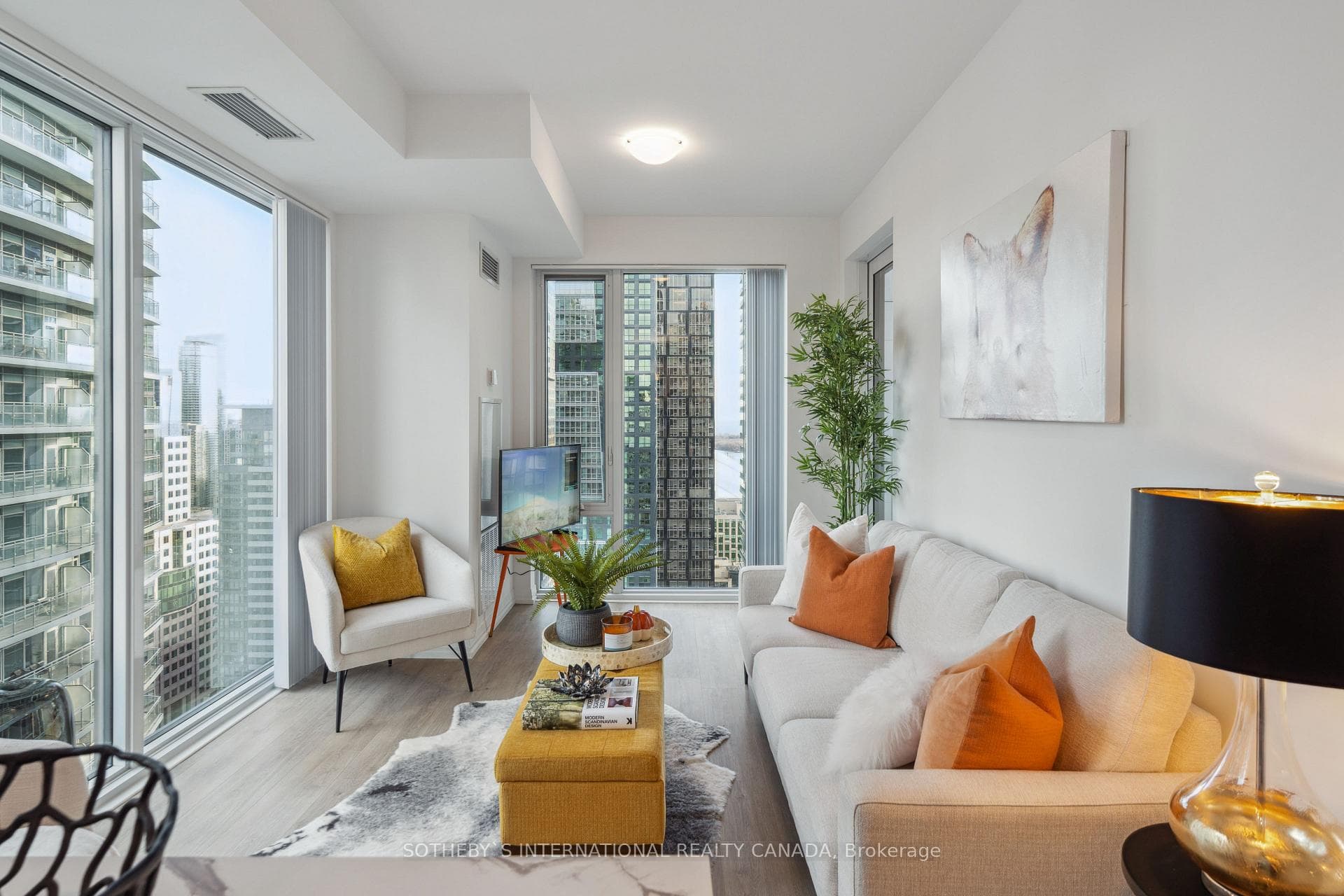 28 Widmer Street Unit 3629 photo 13