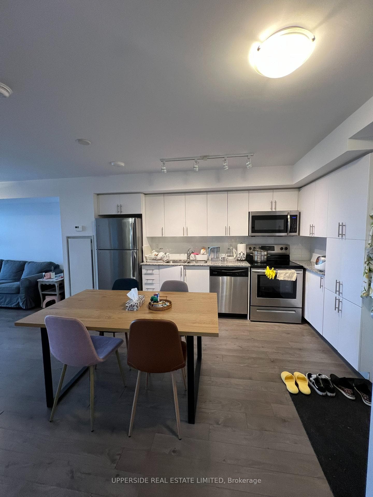 3091 Dufferin Street Unit 1301 photo 4