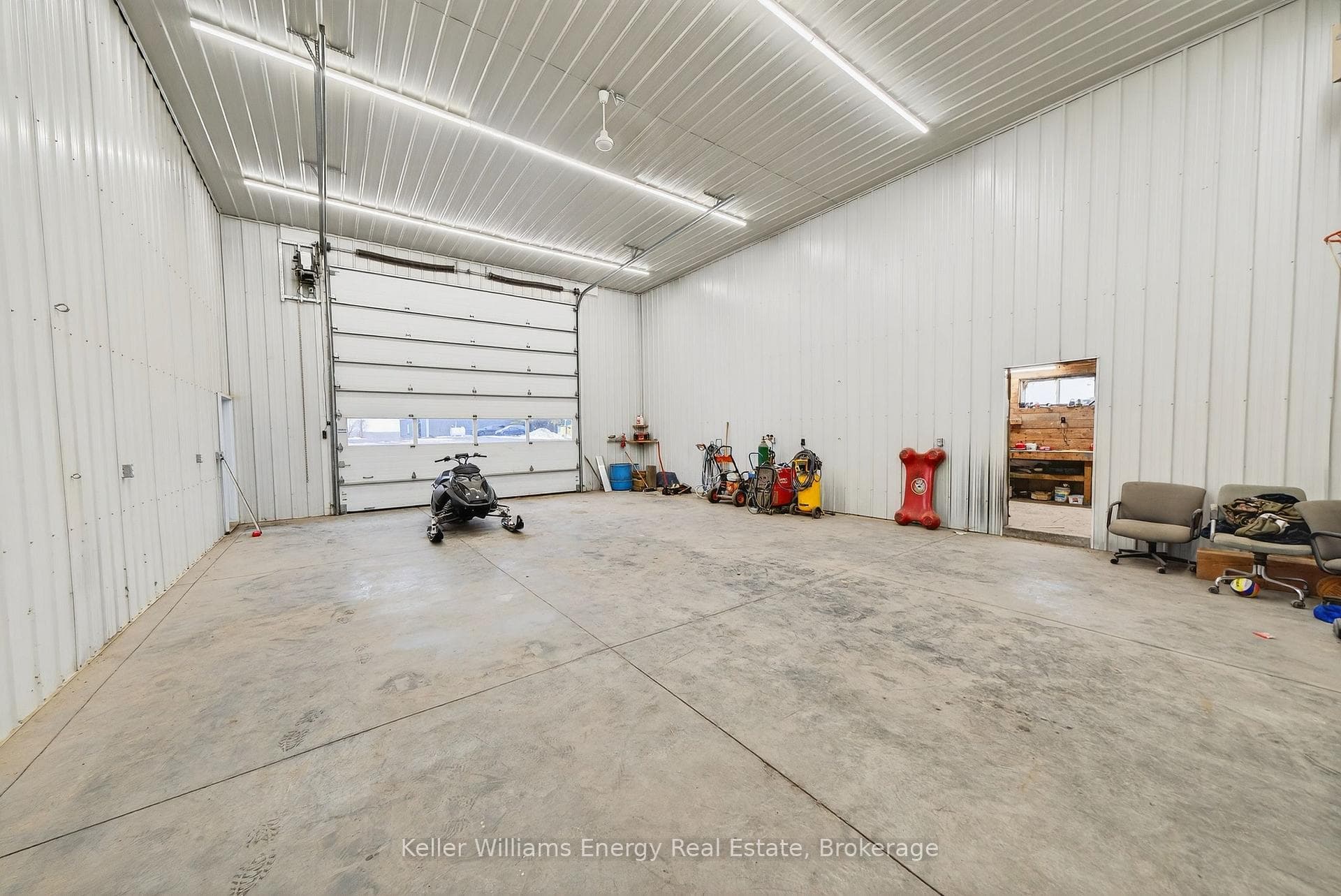 work shop main floor