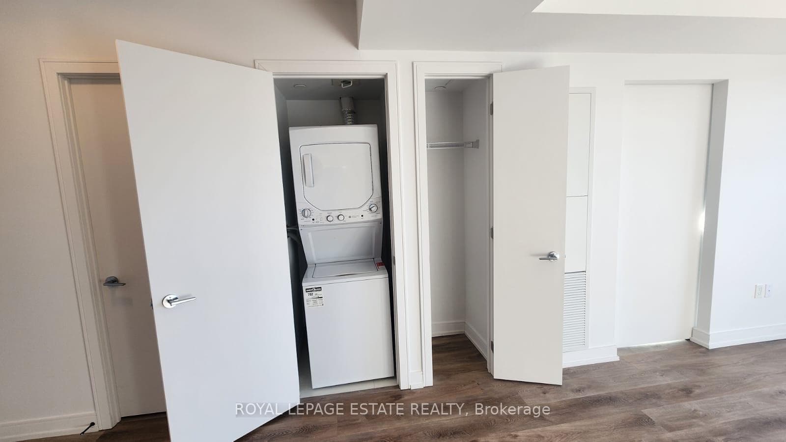 1 Jarvis Street Unit 812 photo 5
