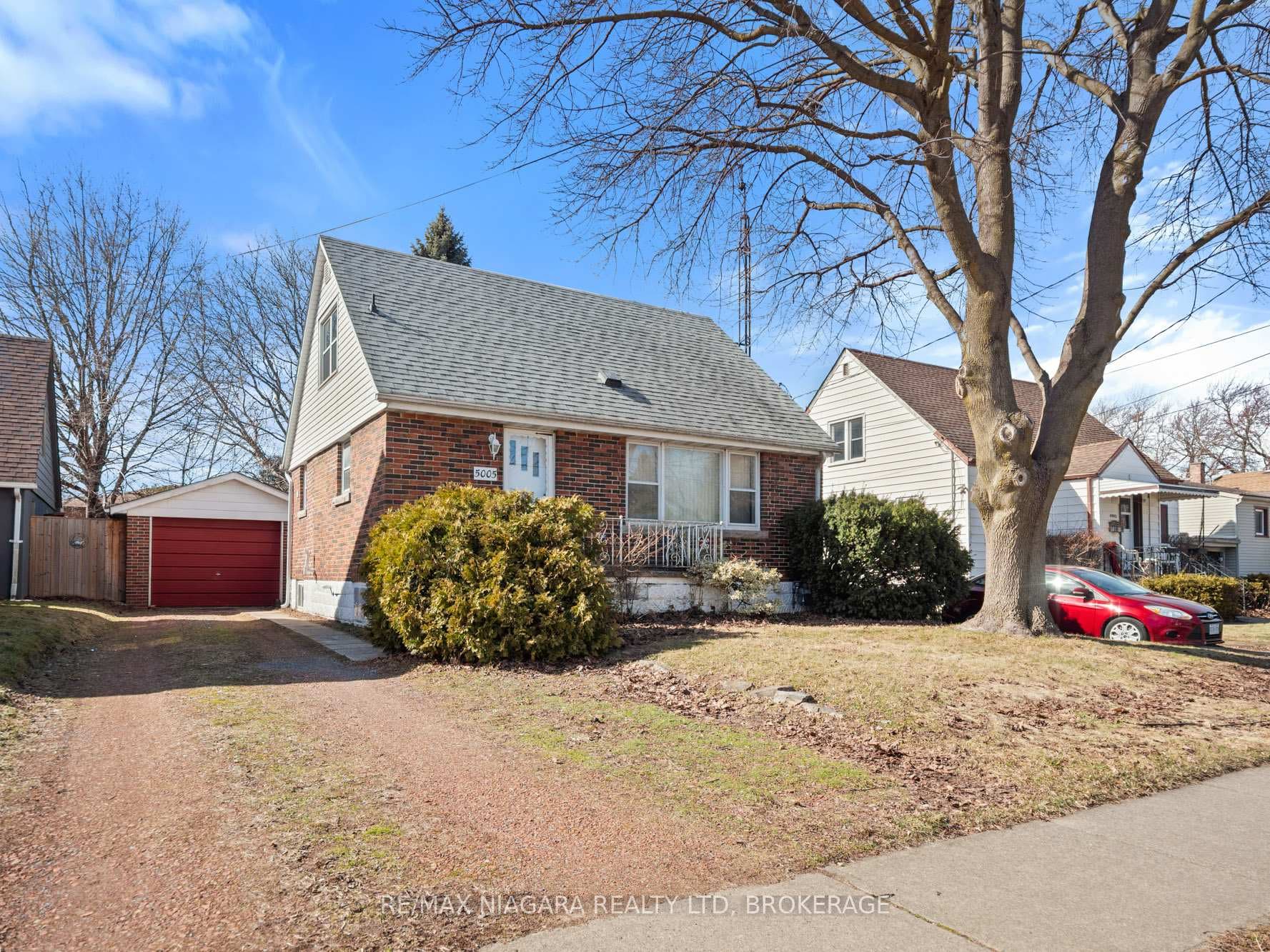 5005 Kingston Avenue photo 1