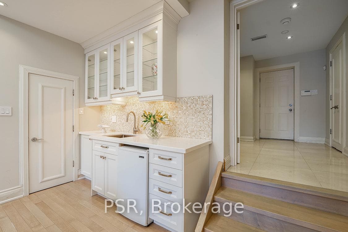 149 Dunvegan Road photo 35