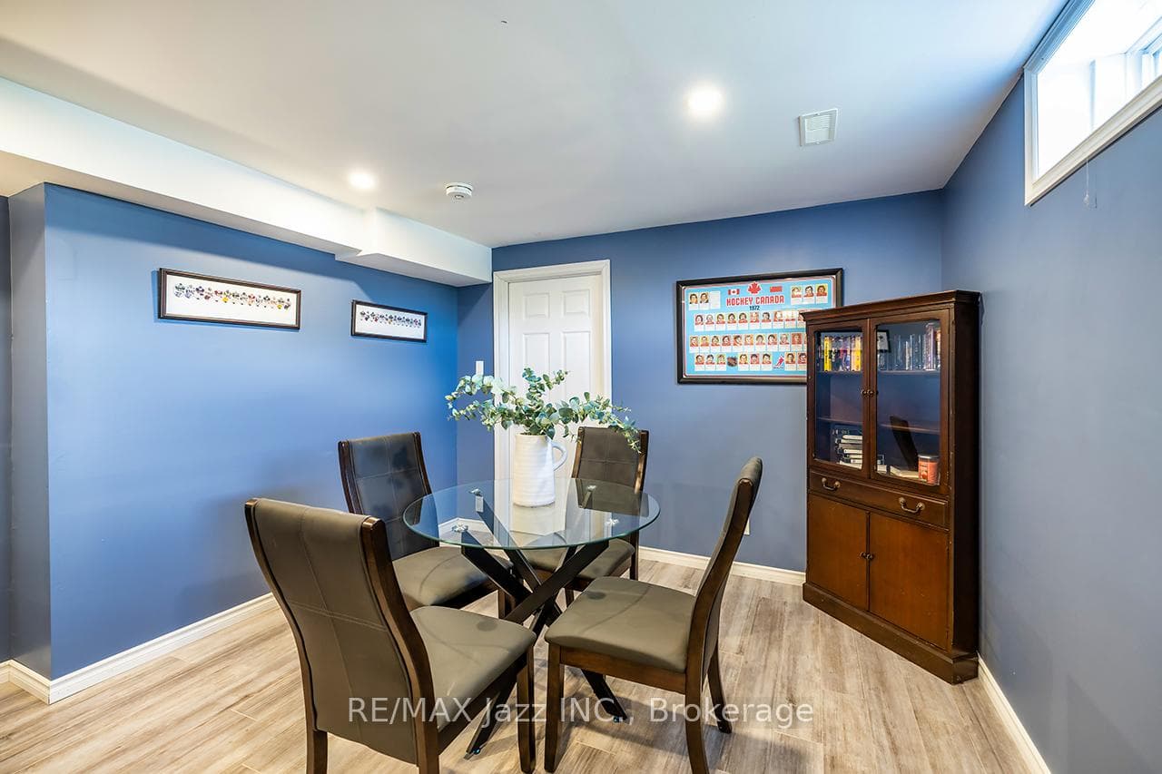 1 MILLPOND Lane photo 29