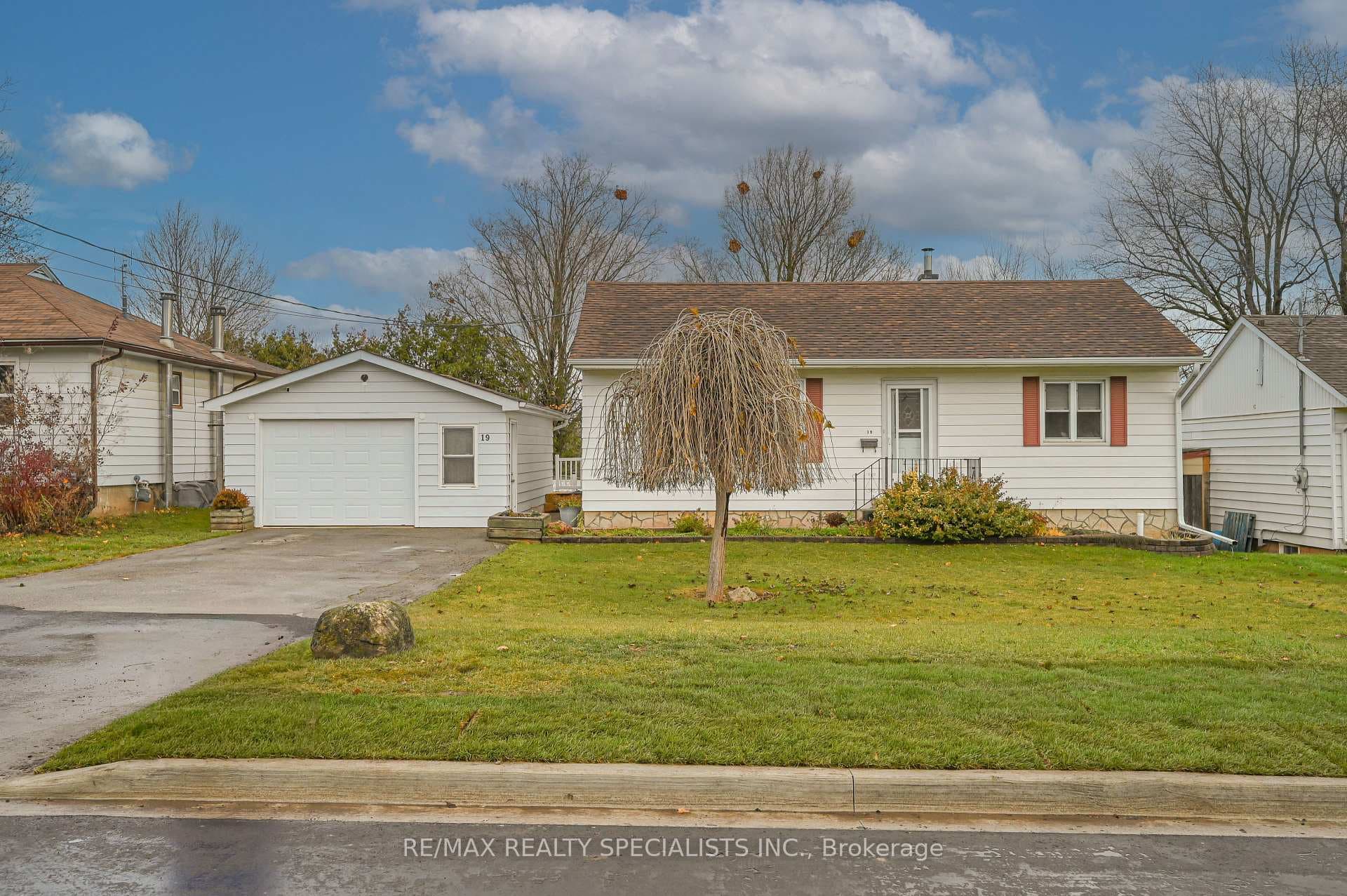 19 Temple Road photo 1