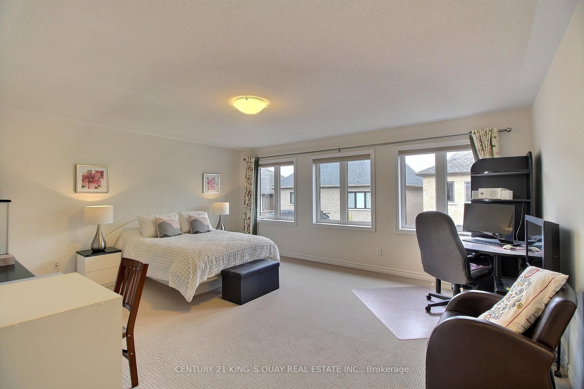 45 Chessington Avenue photo 21