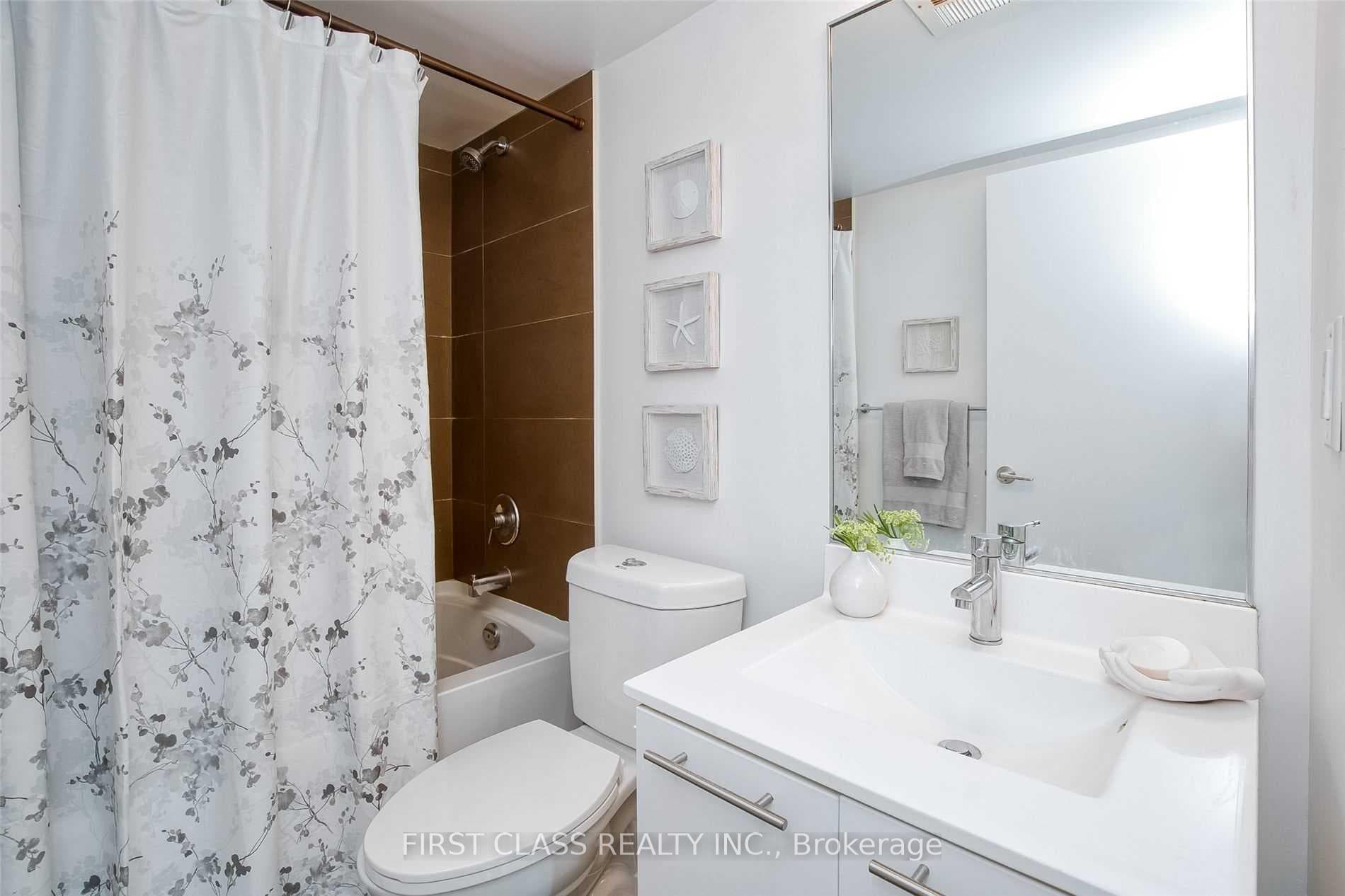 96 St Patrick Street Unit 1408 photo 8