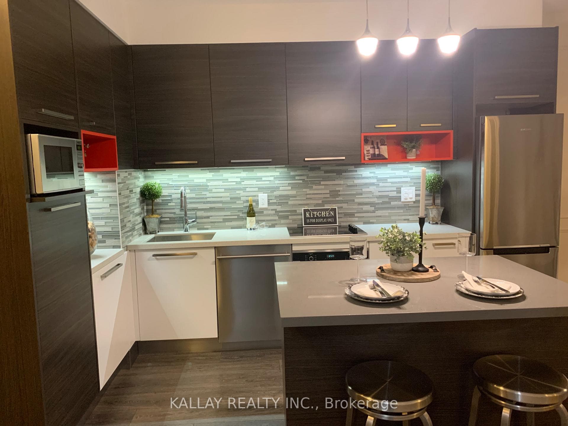 36 Park Lawn Road Unit 2602 photo 3