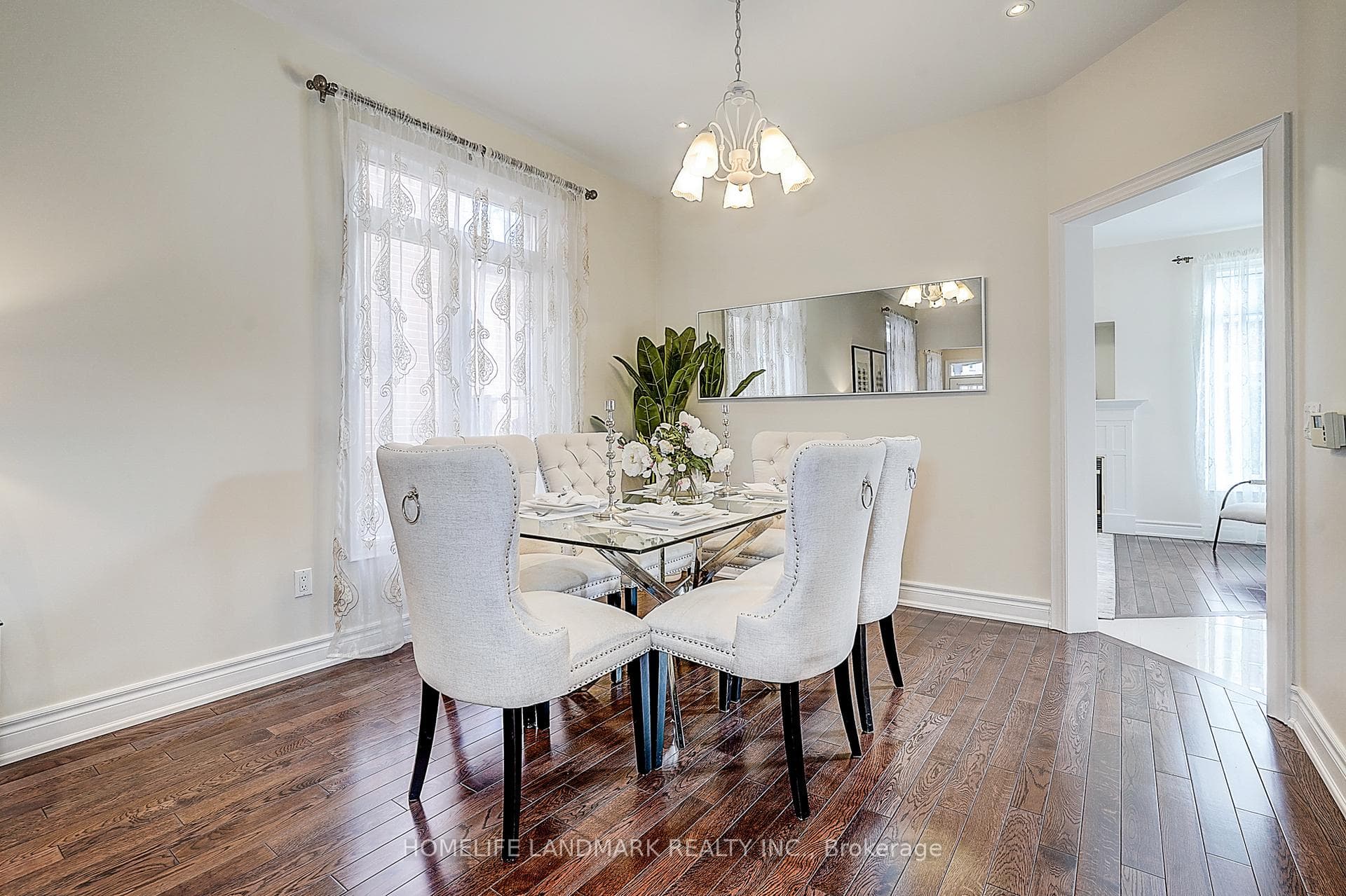 90 Snowdon Circle photo 8