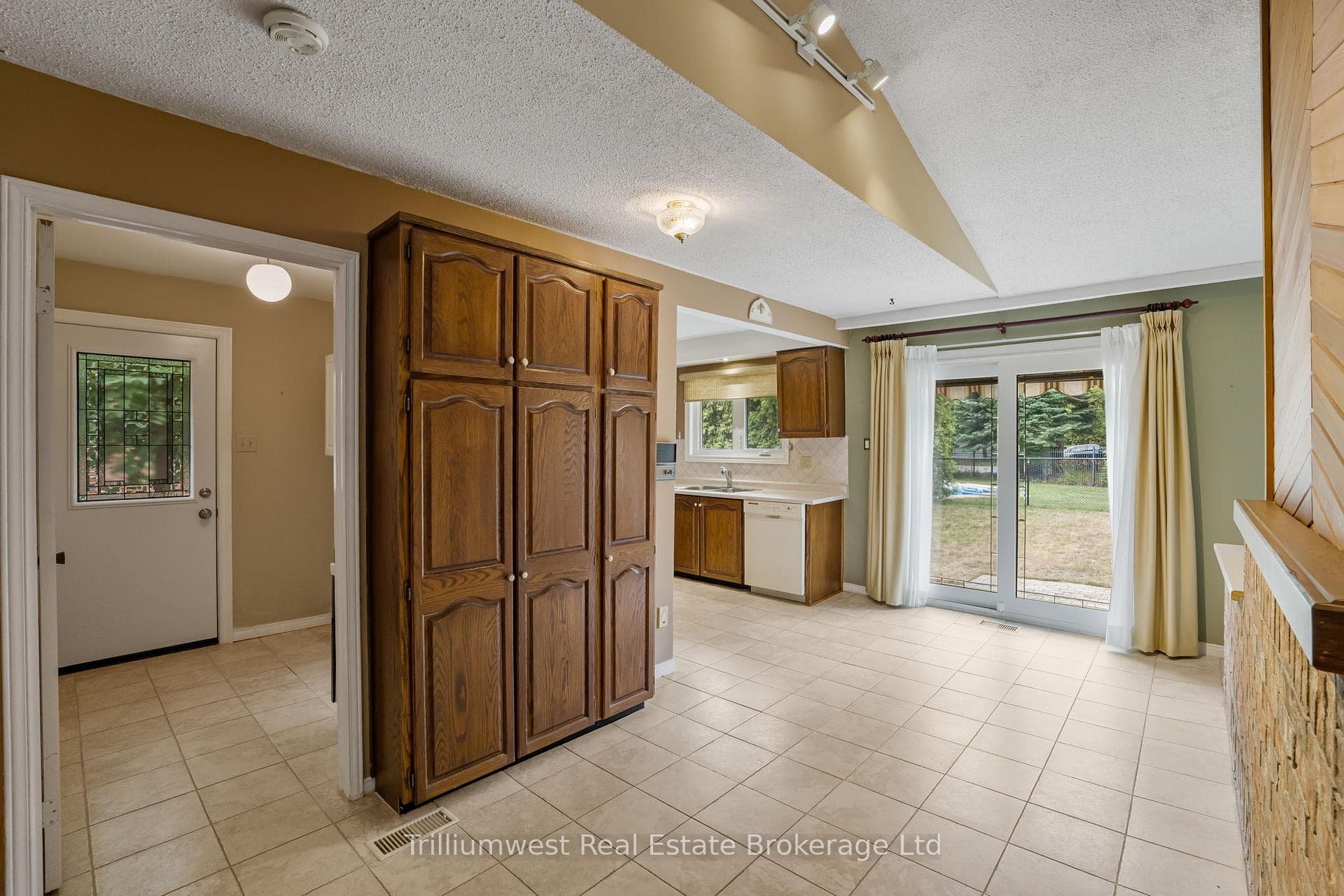 444 Bonny Meadow Road photo 15
