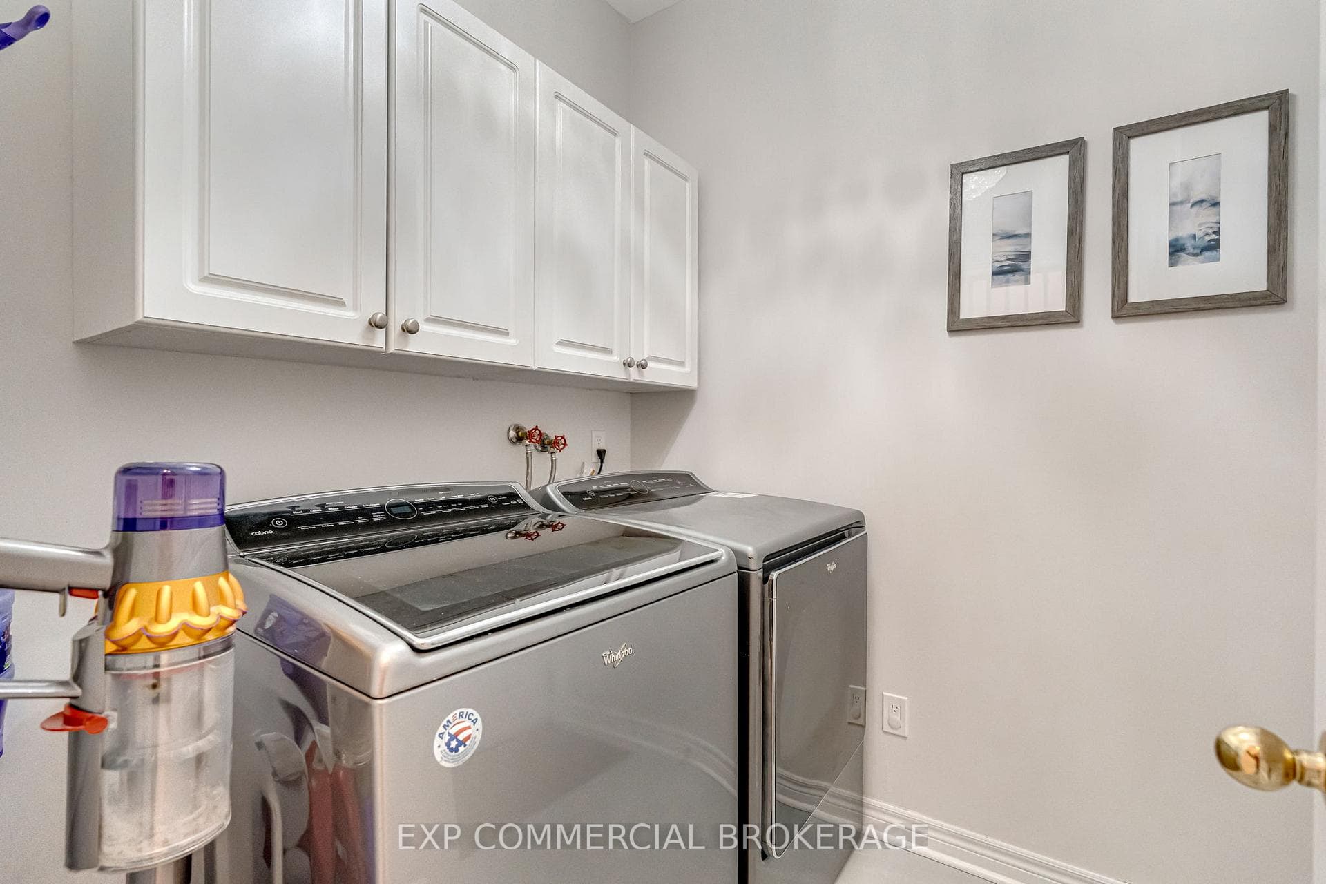 2264 Highcroft Road photo 23