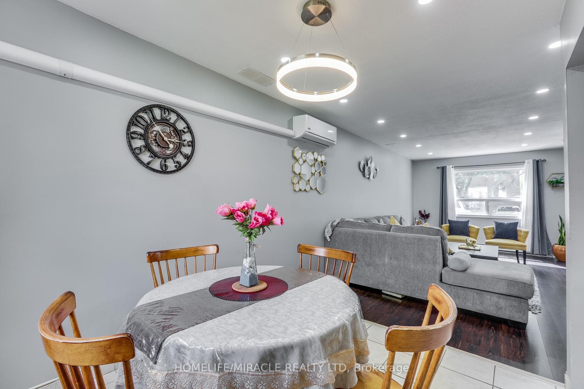 271 Thames Street Unit 19 photo 13
