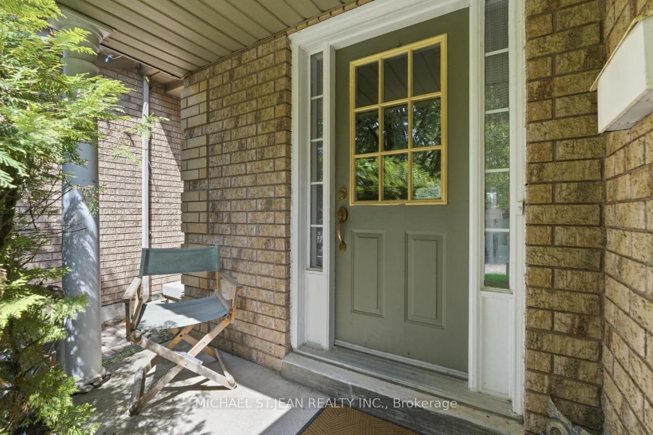 2871 Darien Road Unit 14 photo 6