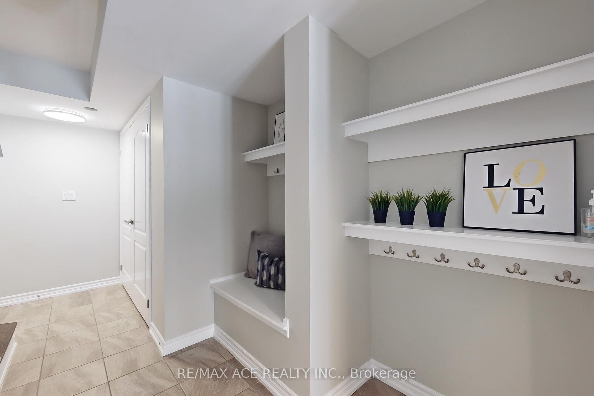 8 Goldeye Street photo 34