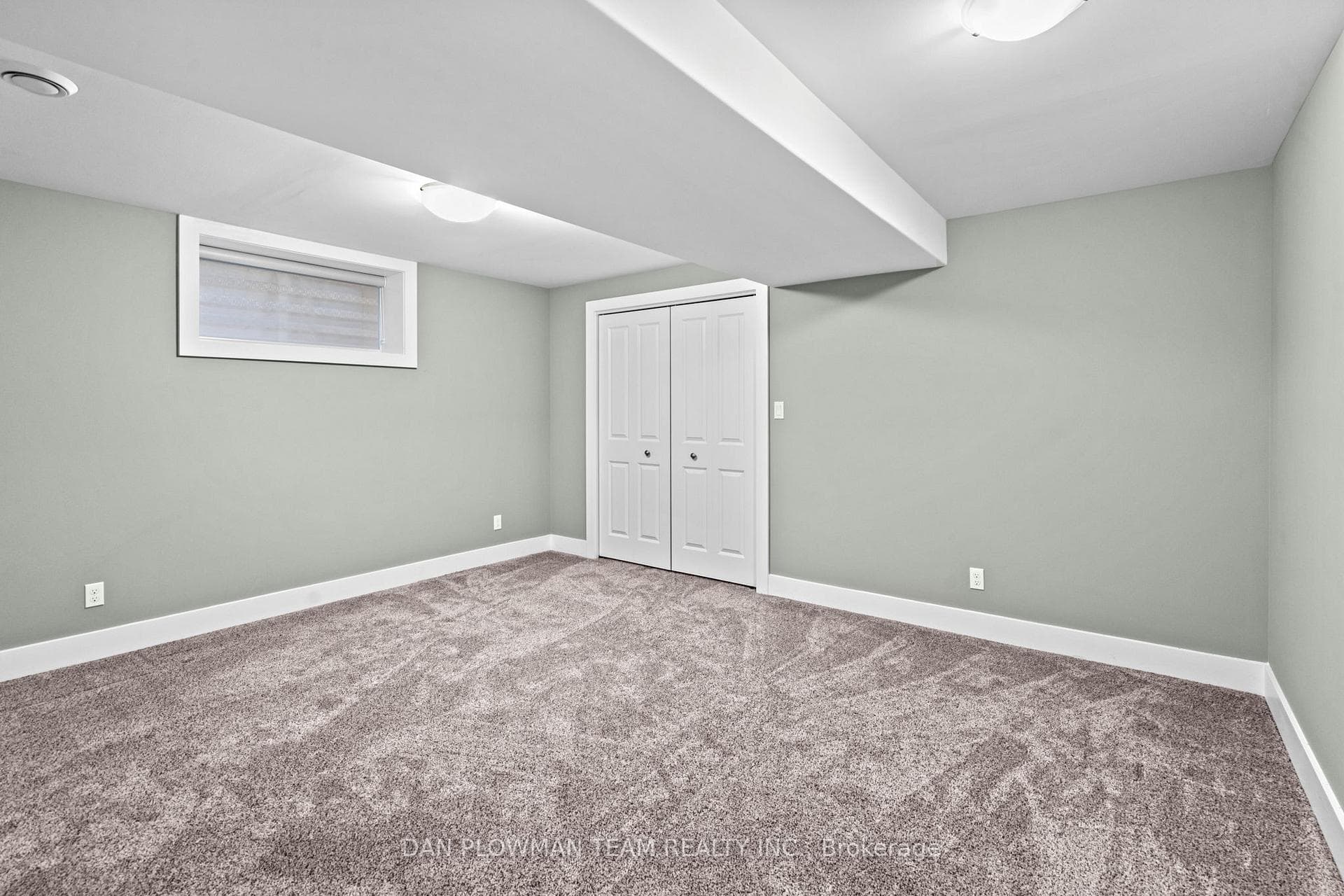 46 Birchmount Street photo 27