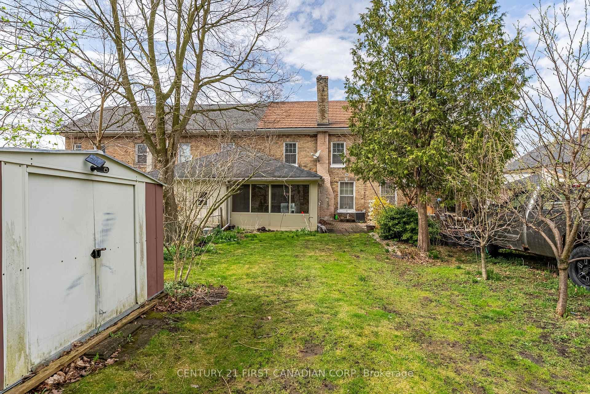 97 King Street photo 39