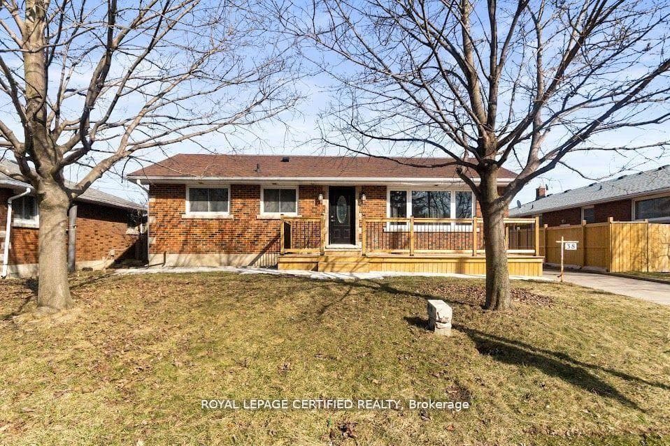 38 Collier Road photo 1