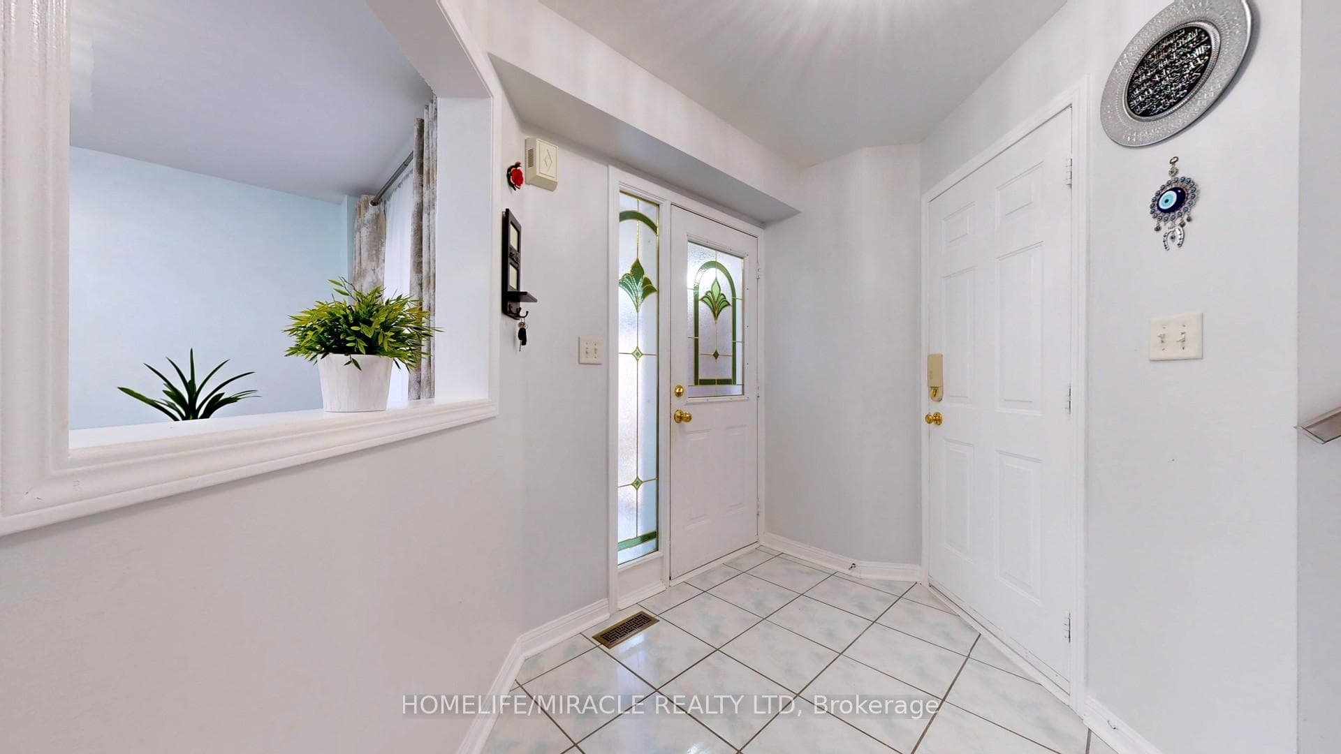 93 Narrow Valley Crescent photo 17