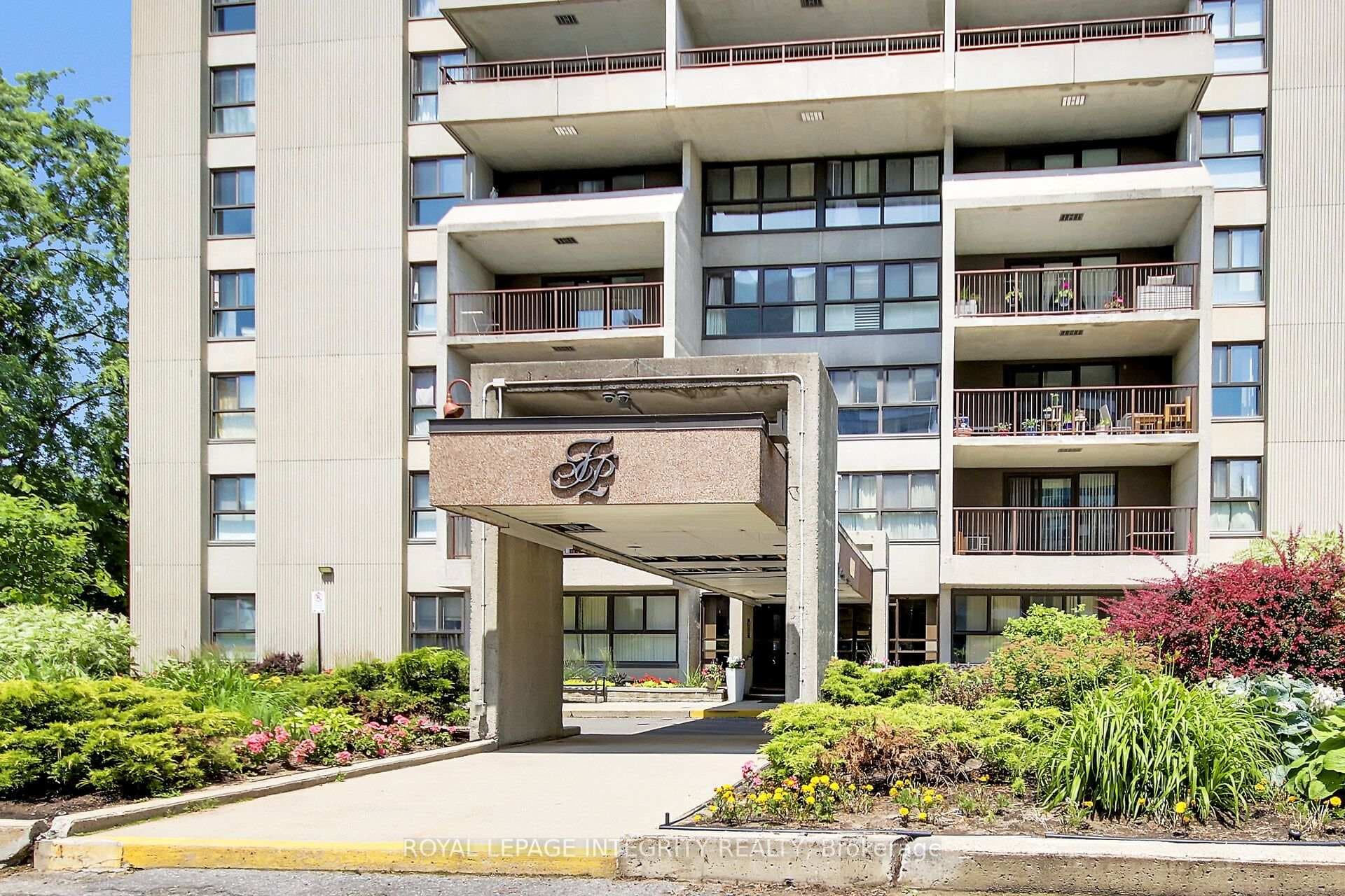 1785 Frobisher Lane Unit 2701 photo 3