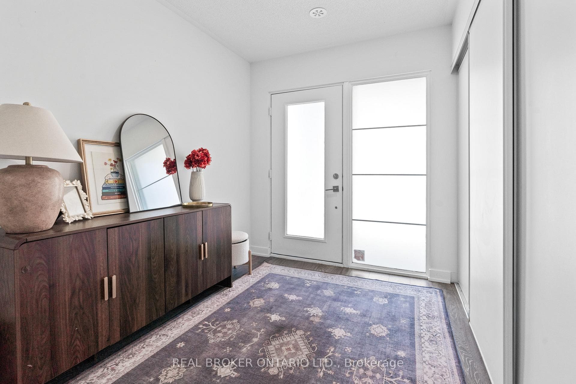 1121 Cooke Boulevard Unit 1 photo 37