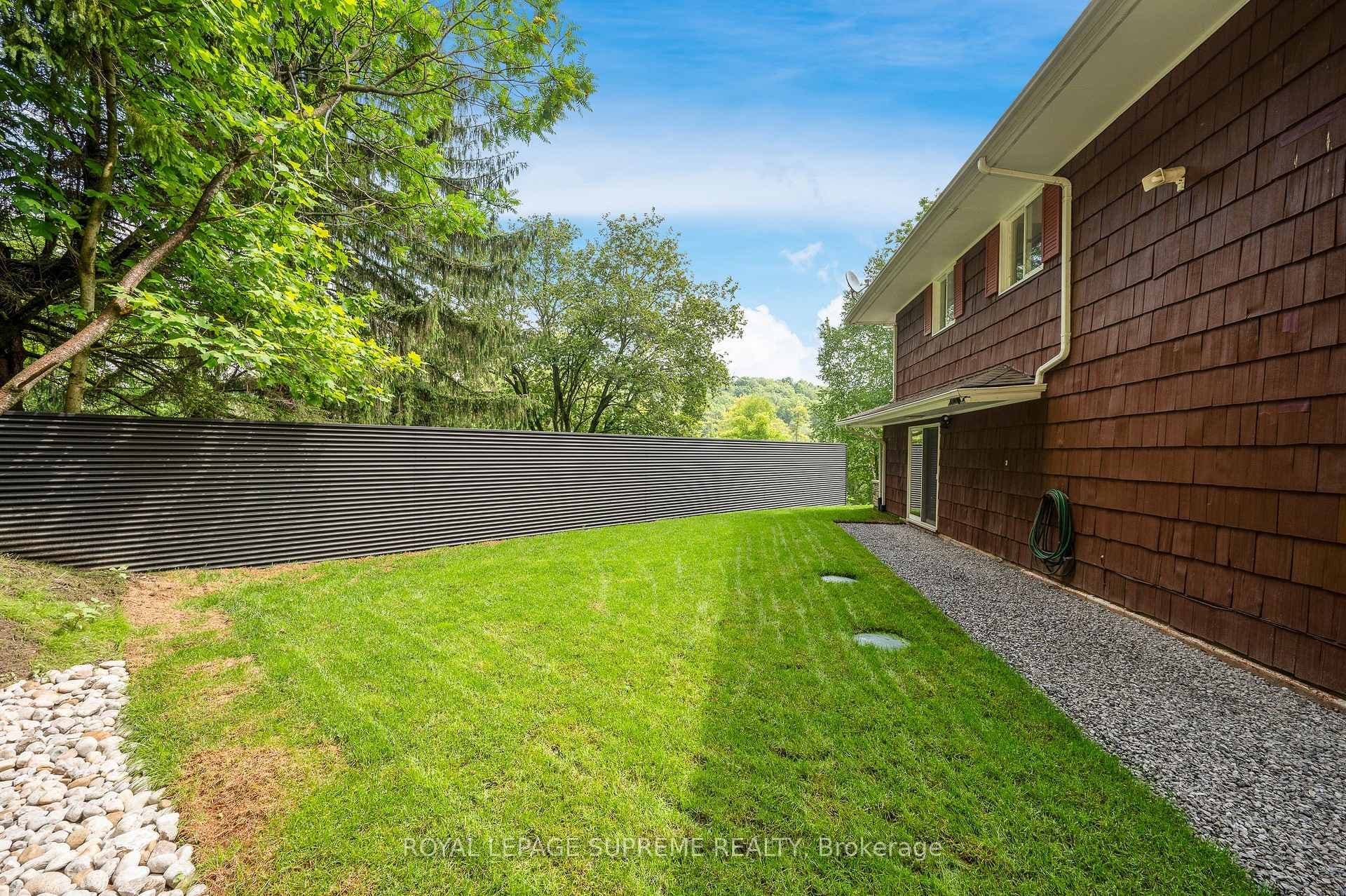 2035 Hollow Road photo 45