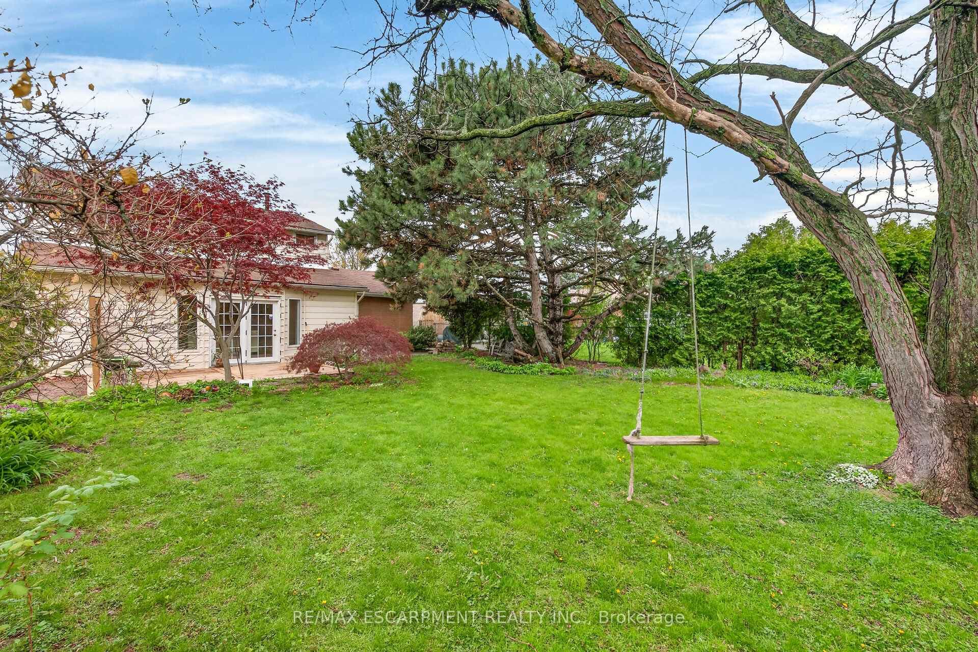 167 Darlington Drive photo 4