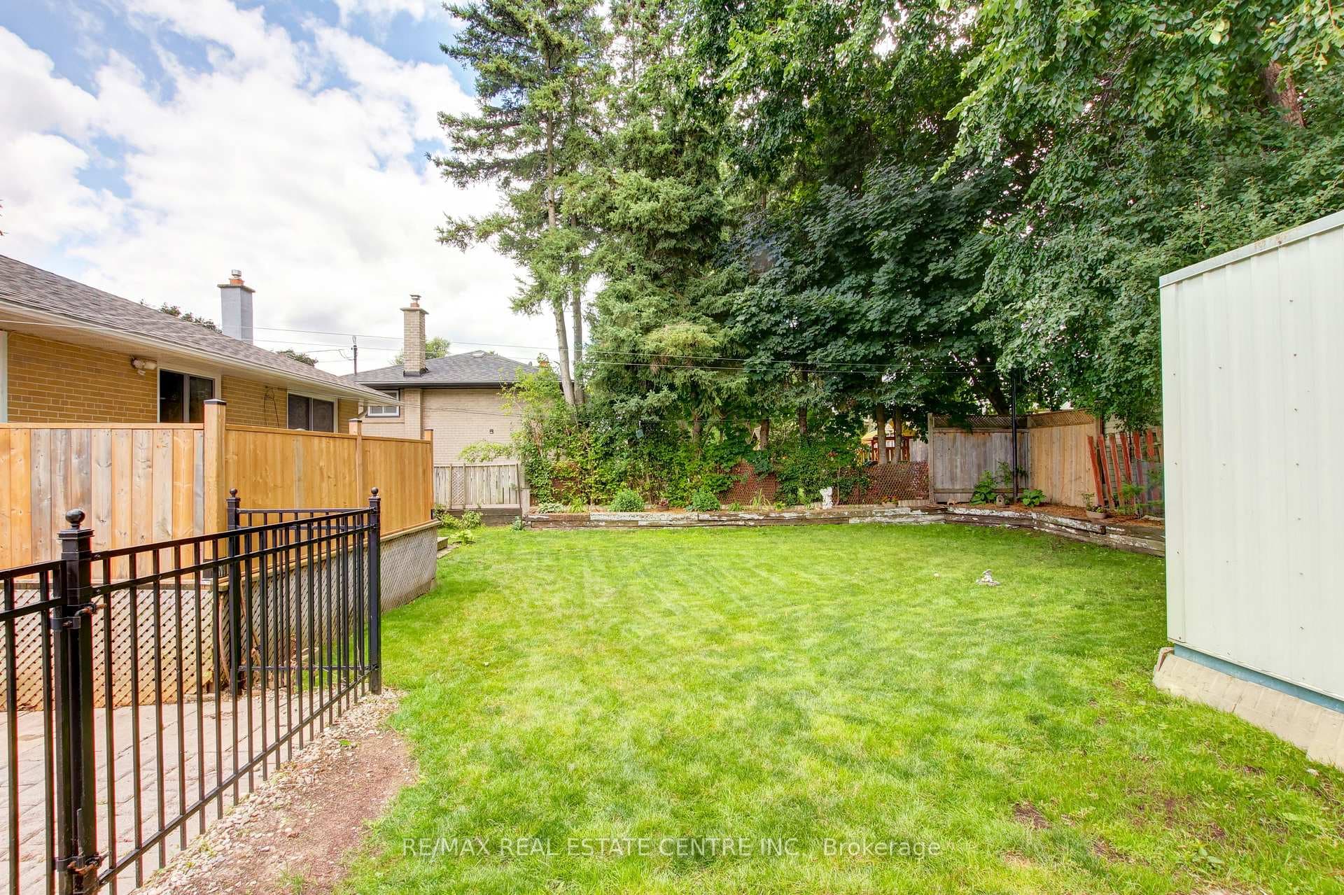 38 Weber Drive photo 36