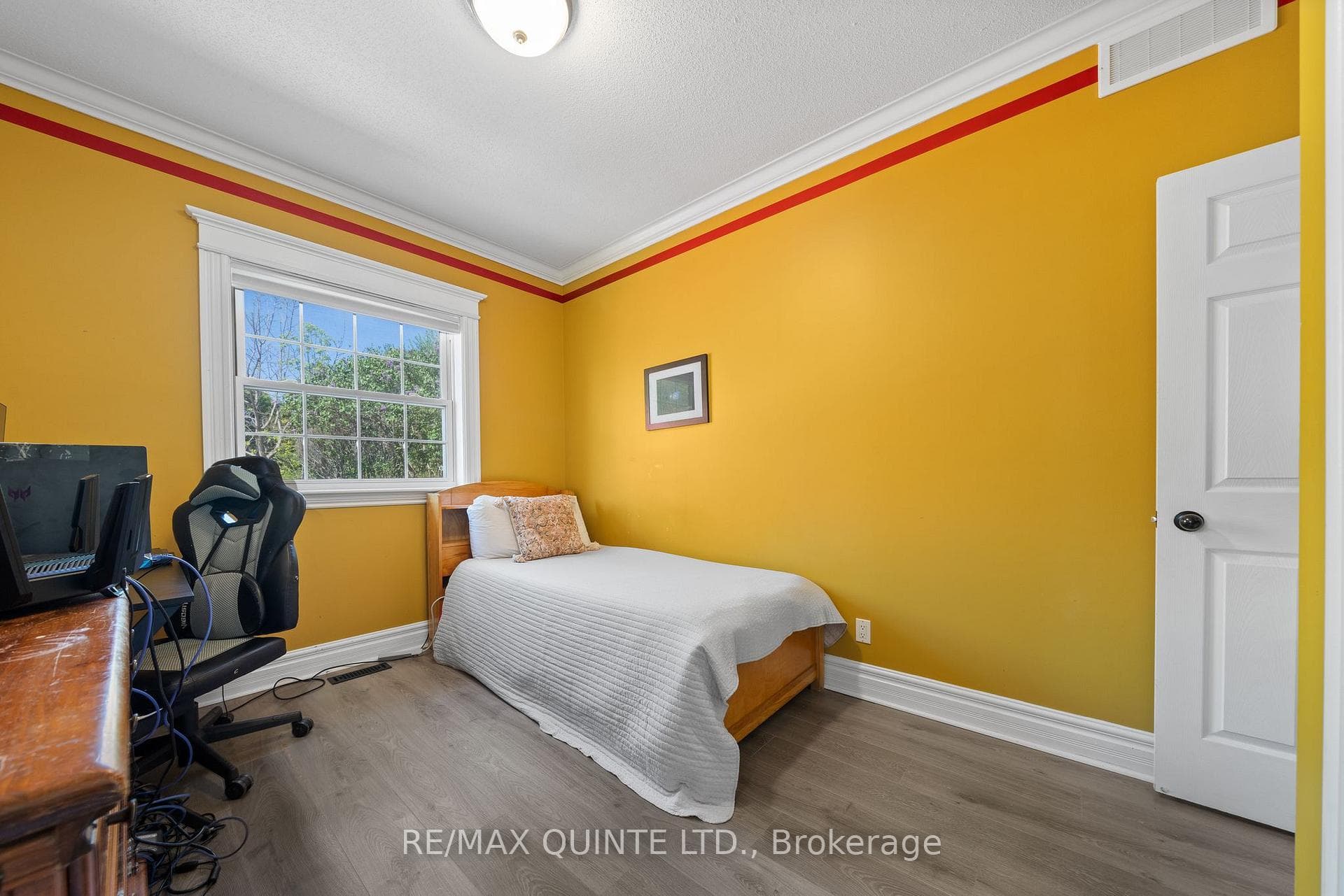 50 Penny Lane photo 27