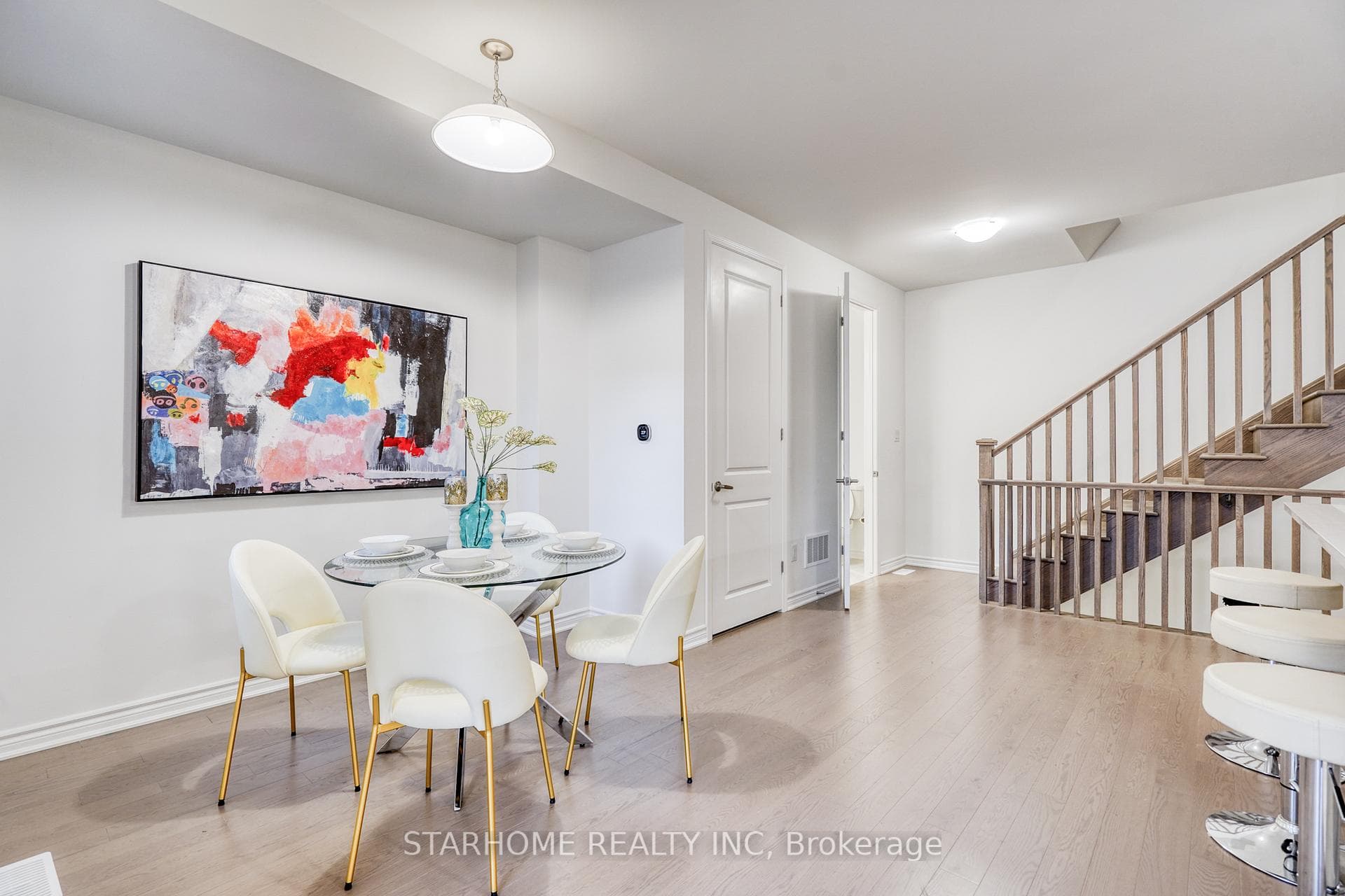 11 Avani Avenue photo 15